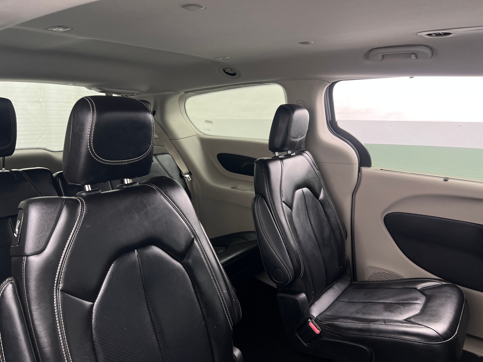 Thumbnail: 2024 Chrysler Pacifica - 5