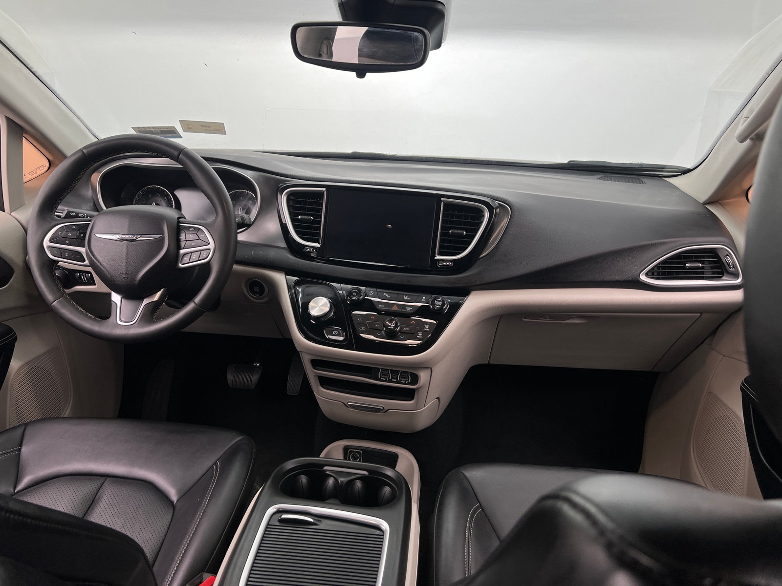 Thumbnail: 2024 Chrysler Pacifica - 2