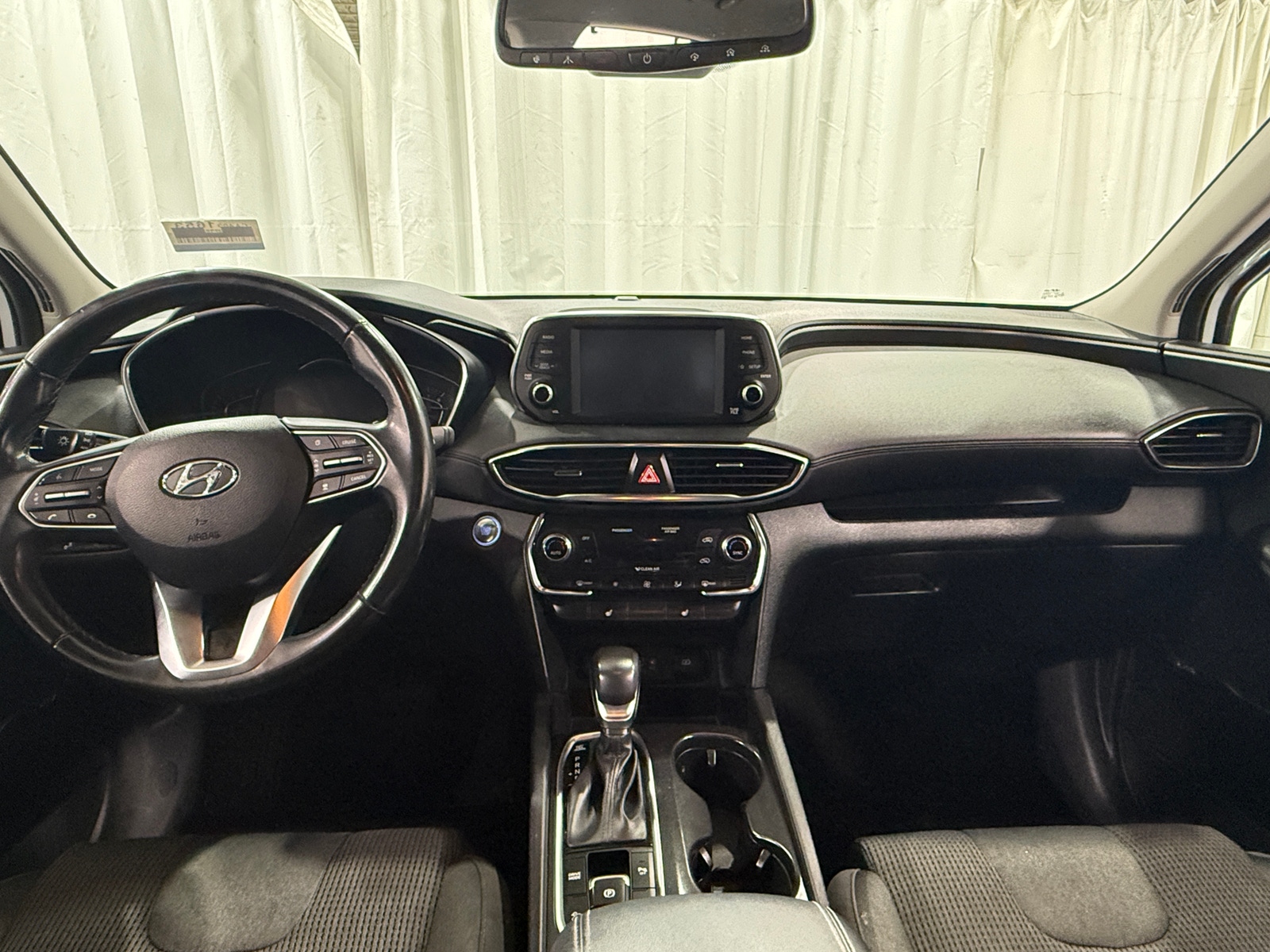 Thumbnail: 2019 Hyundai Santa Fe - 3