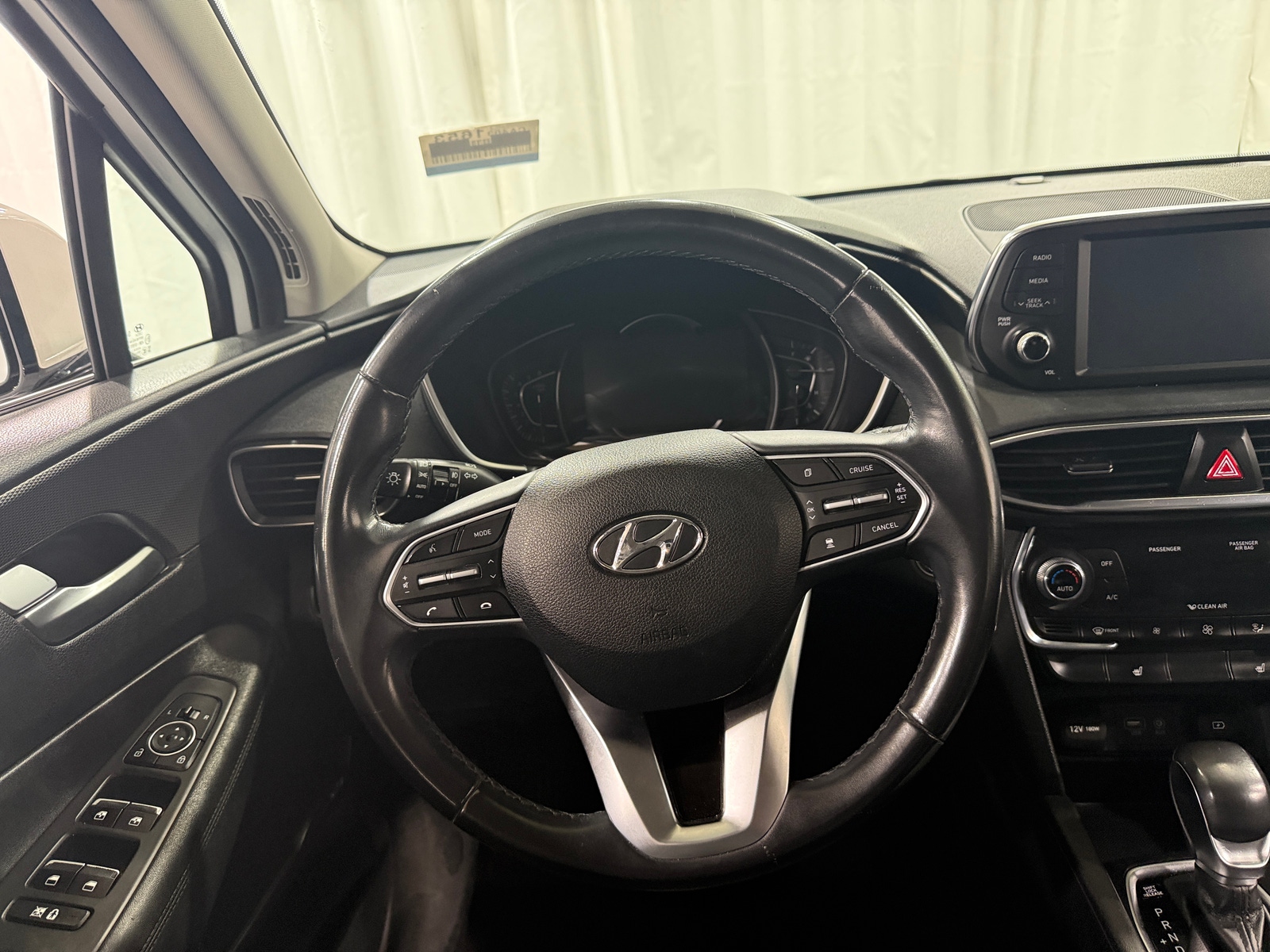 Thumbnail: 2019 Hyundai Santa Fe - 5