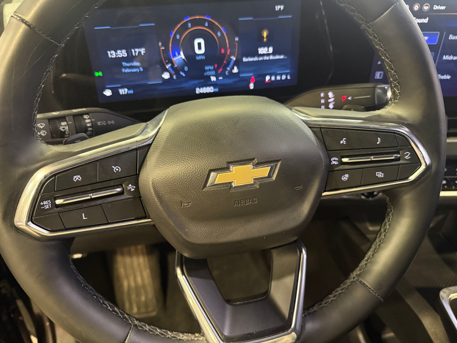 Thumbnail: 2025 Chevrolet Equinox - 5