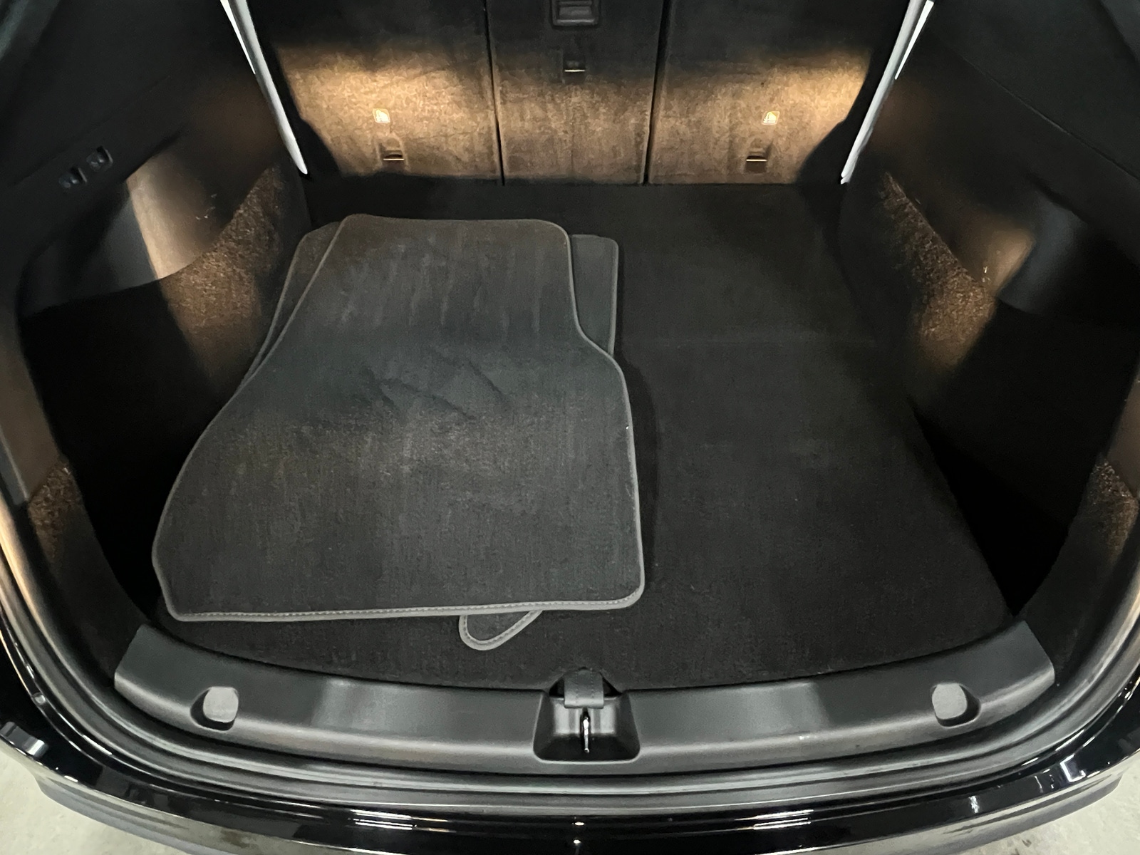 Thumbnail: 2021 Tesla Model Y - 6