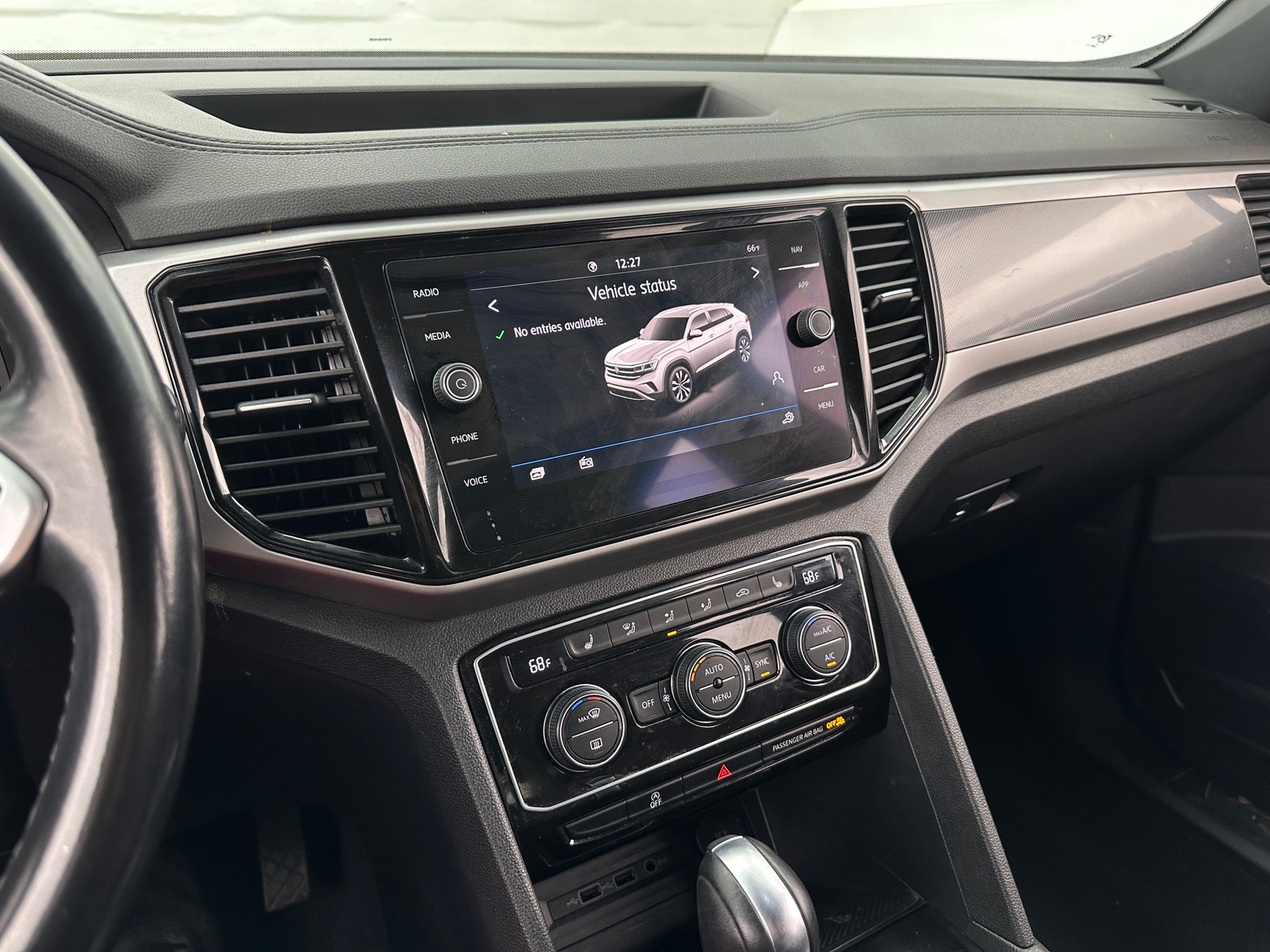 Thumbnail: 2020 Volkswagen Atlas - 3