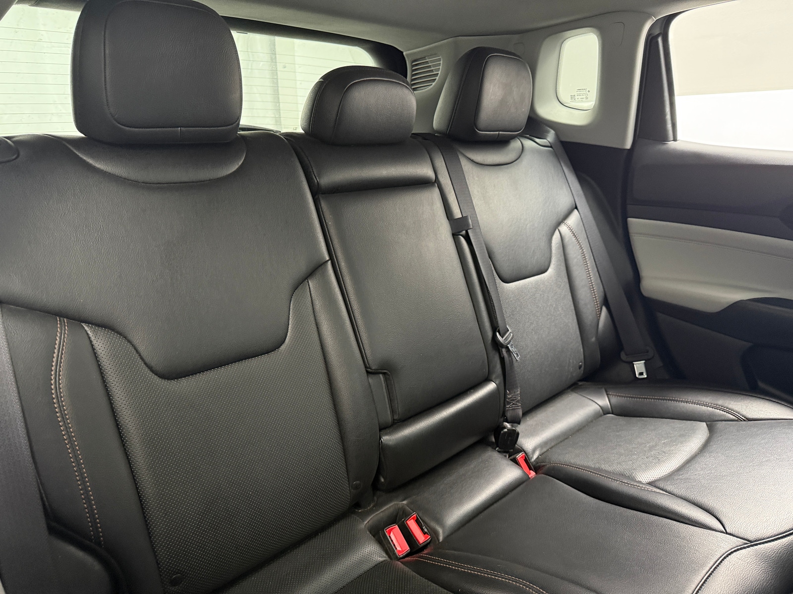 Thumbnail: 2022 Jeep Compass - 6