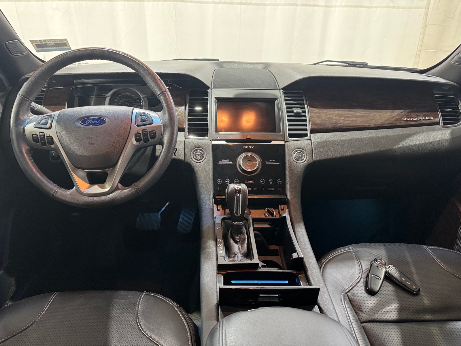 Thumbnail: 2018 Ford Taurus - 2