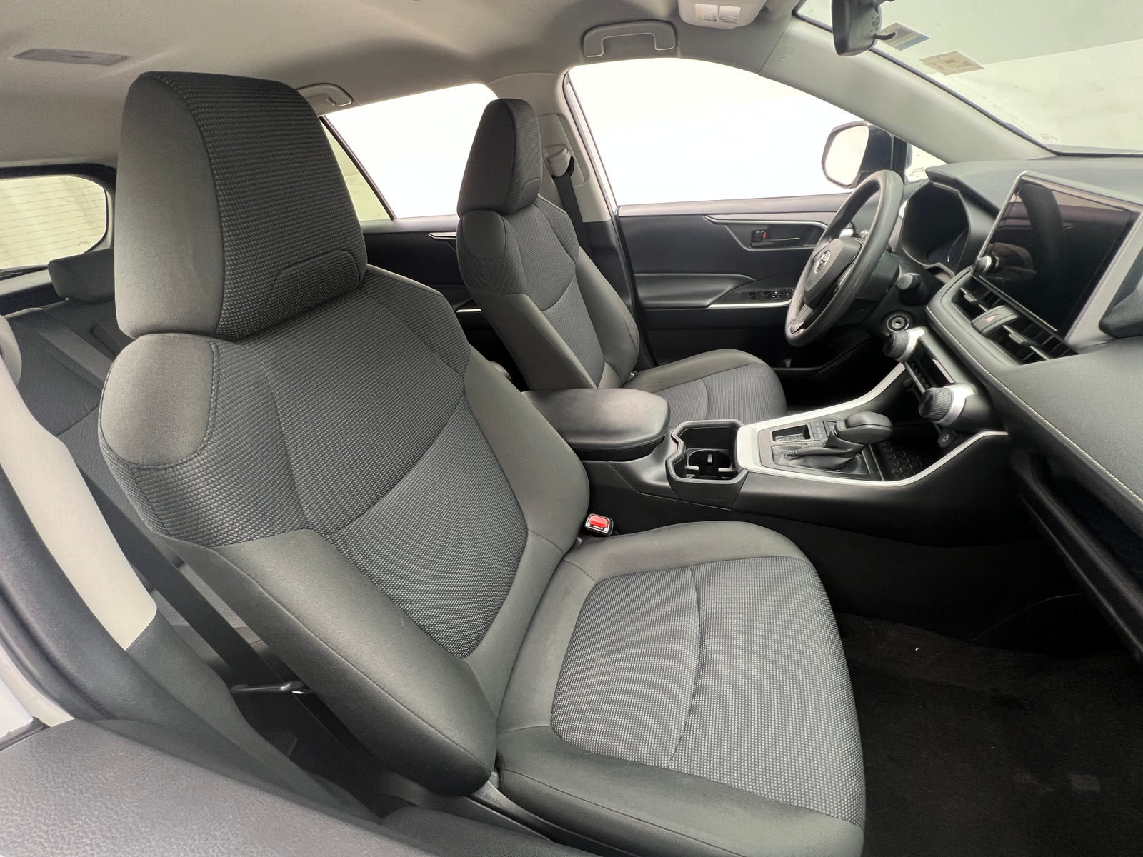 Thumbnail: 2024 Toyota RAV4 - 2