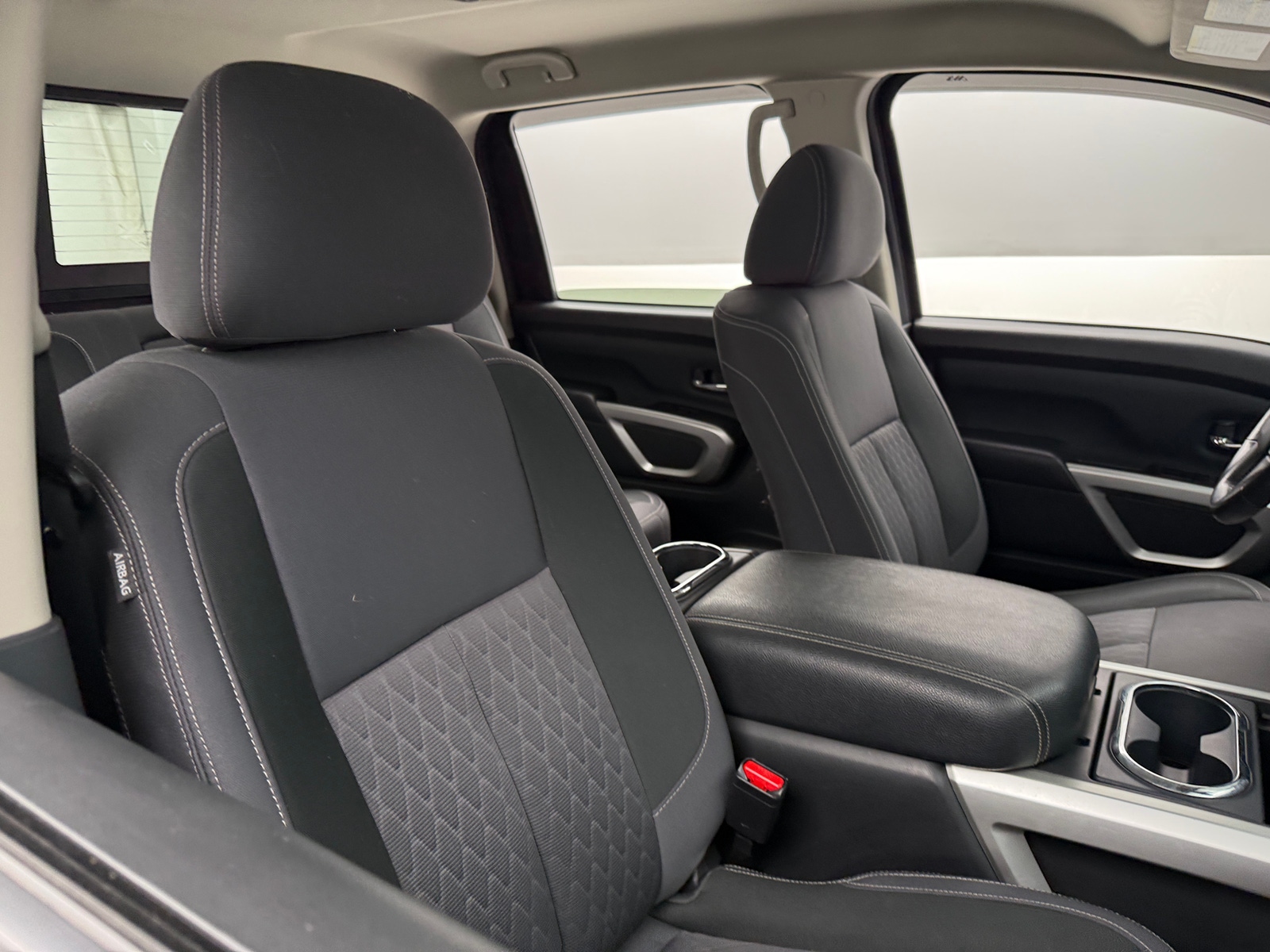 Thumbnail: 2022 Nissan Titan - 2