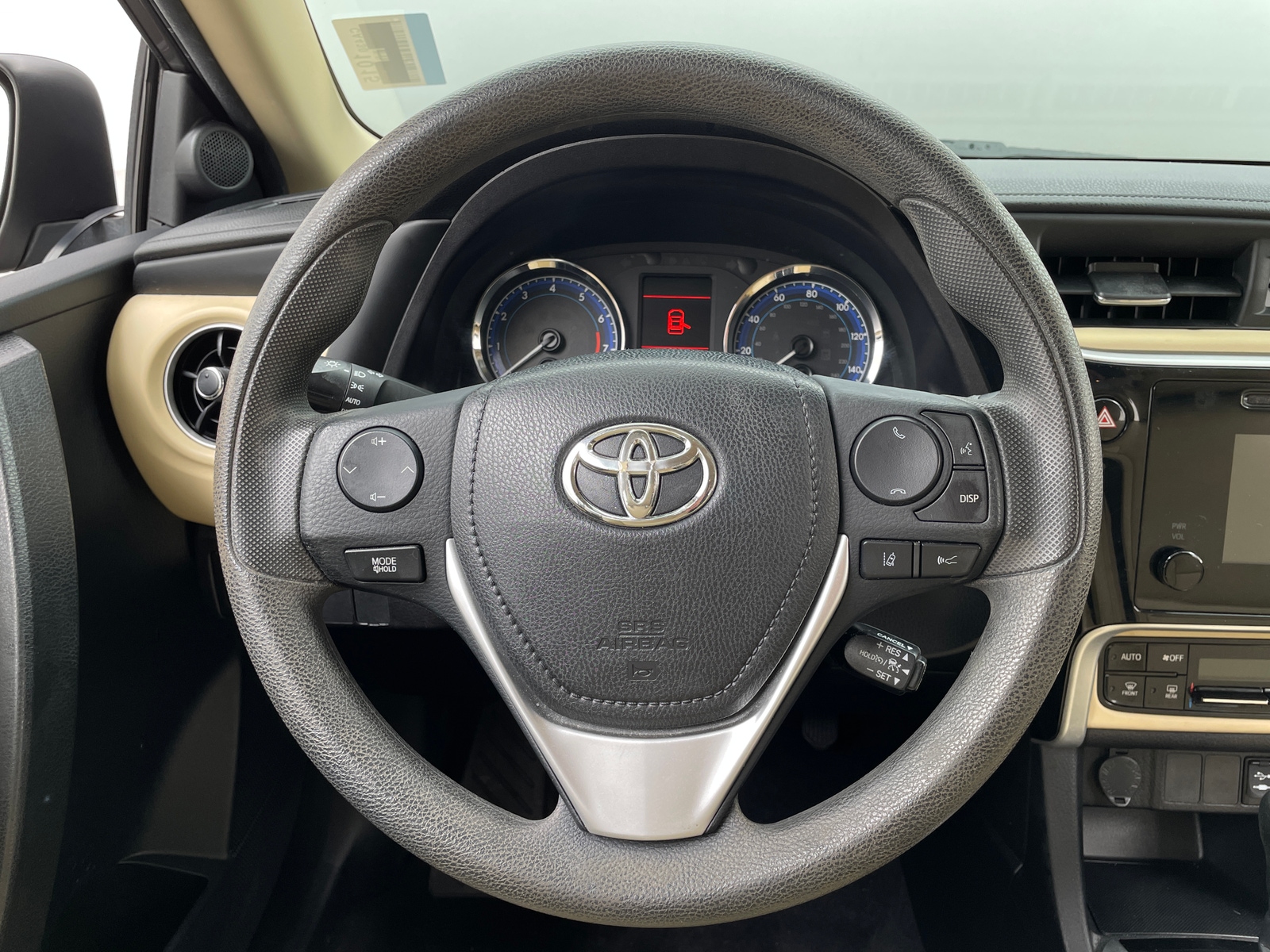 Thumbnail: 2018 Toyota Corolla - 5