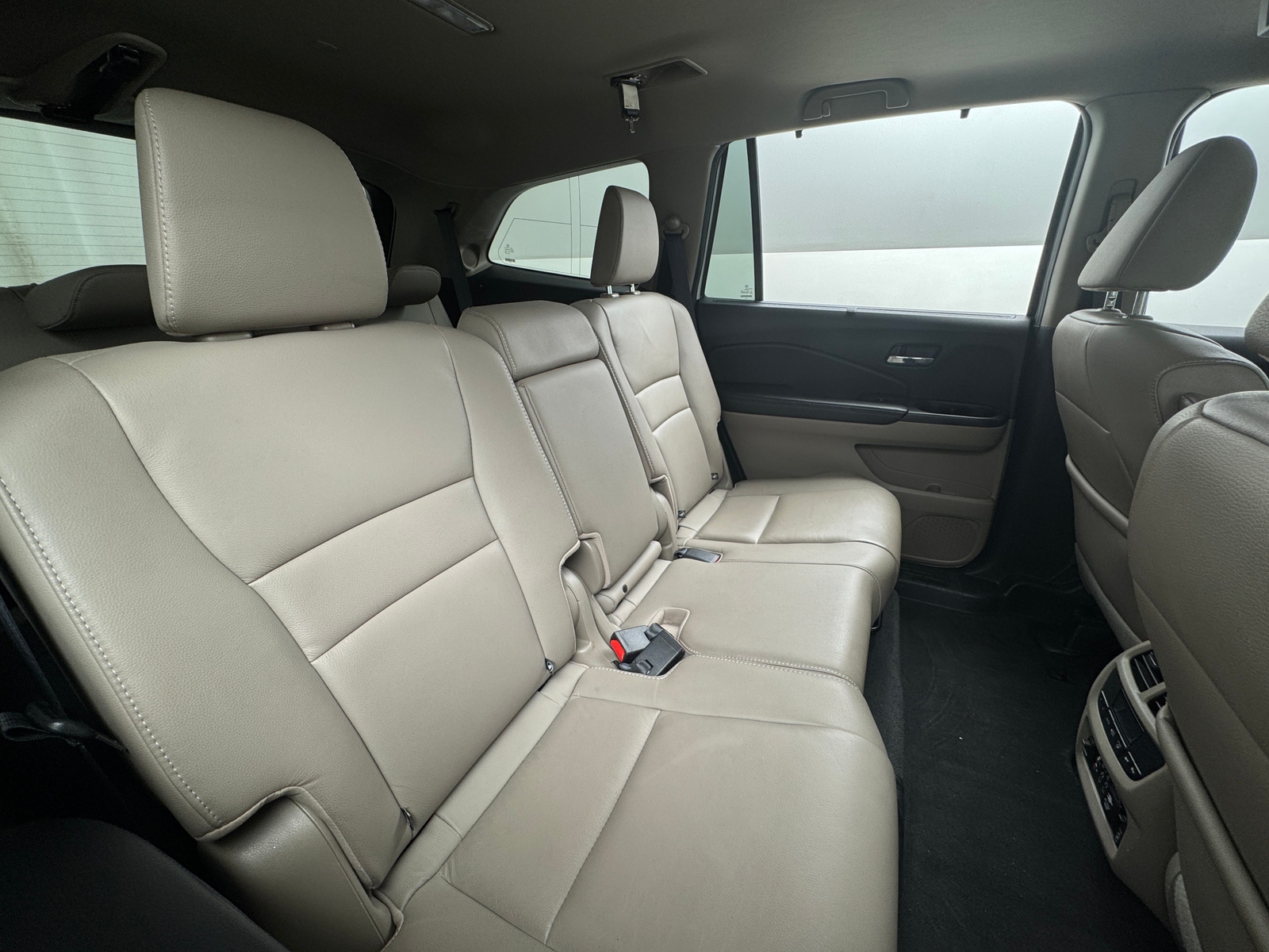 Thumbnail: 2017 Honda Pilot - 5