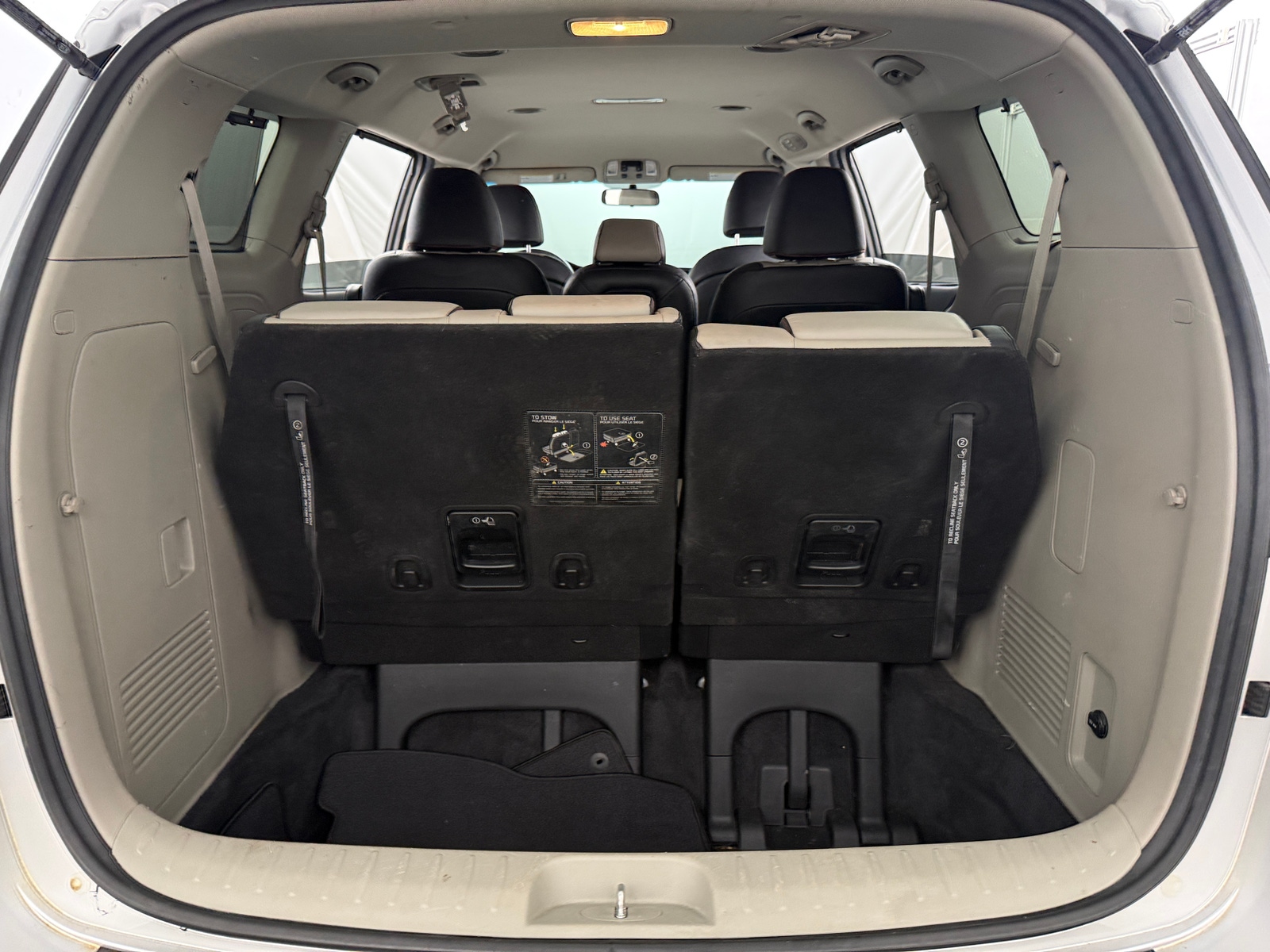 Thumbnail: 2019 Kia Sedona - 6