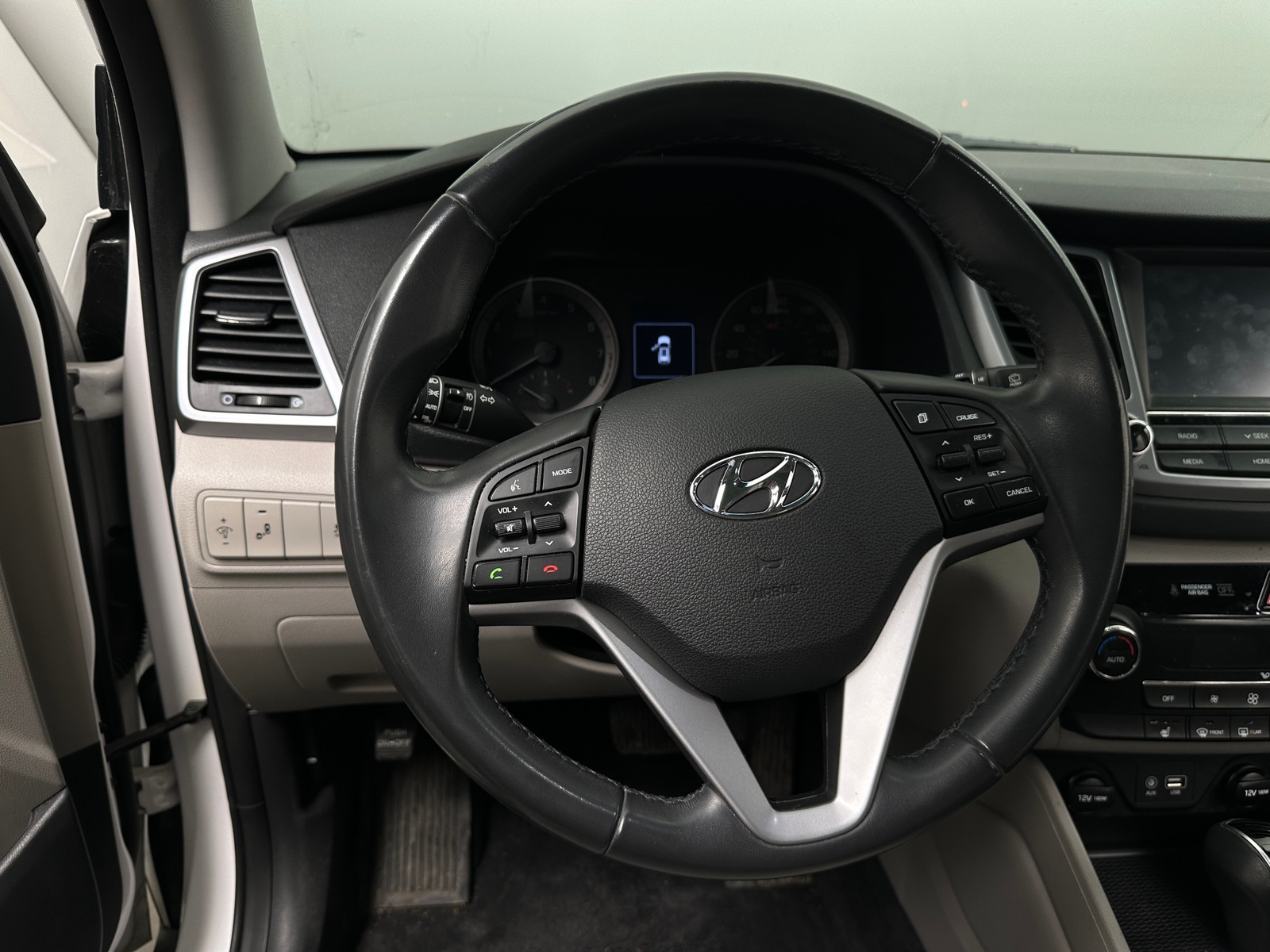 Thumbnail: 2018 Hyundai Tucson - 5