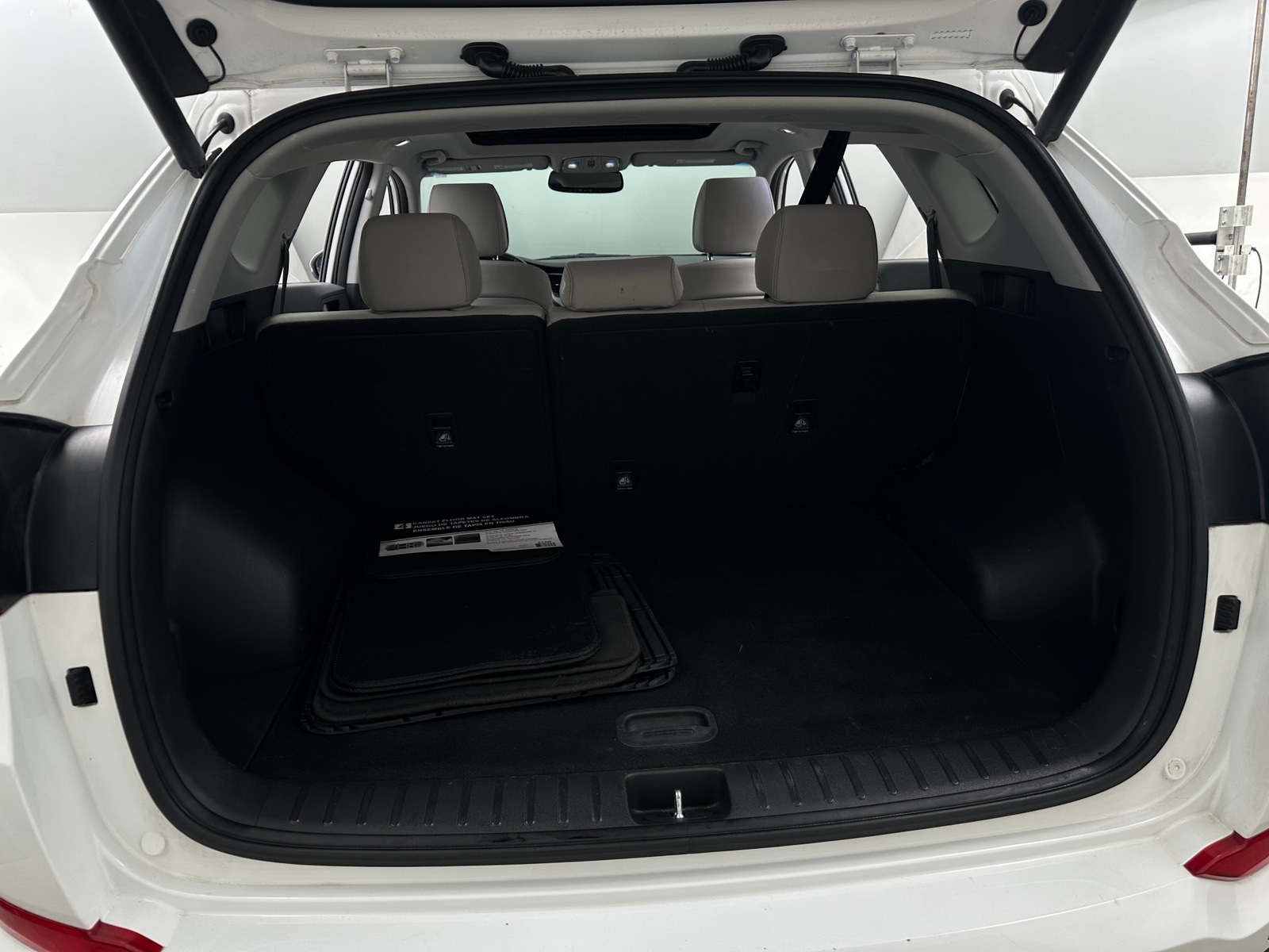 Thumbnail: 2018 Hyundai Tucson - 7