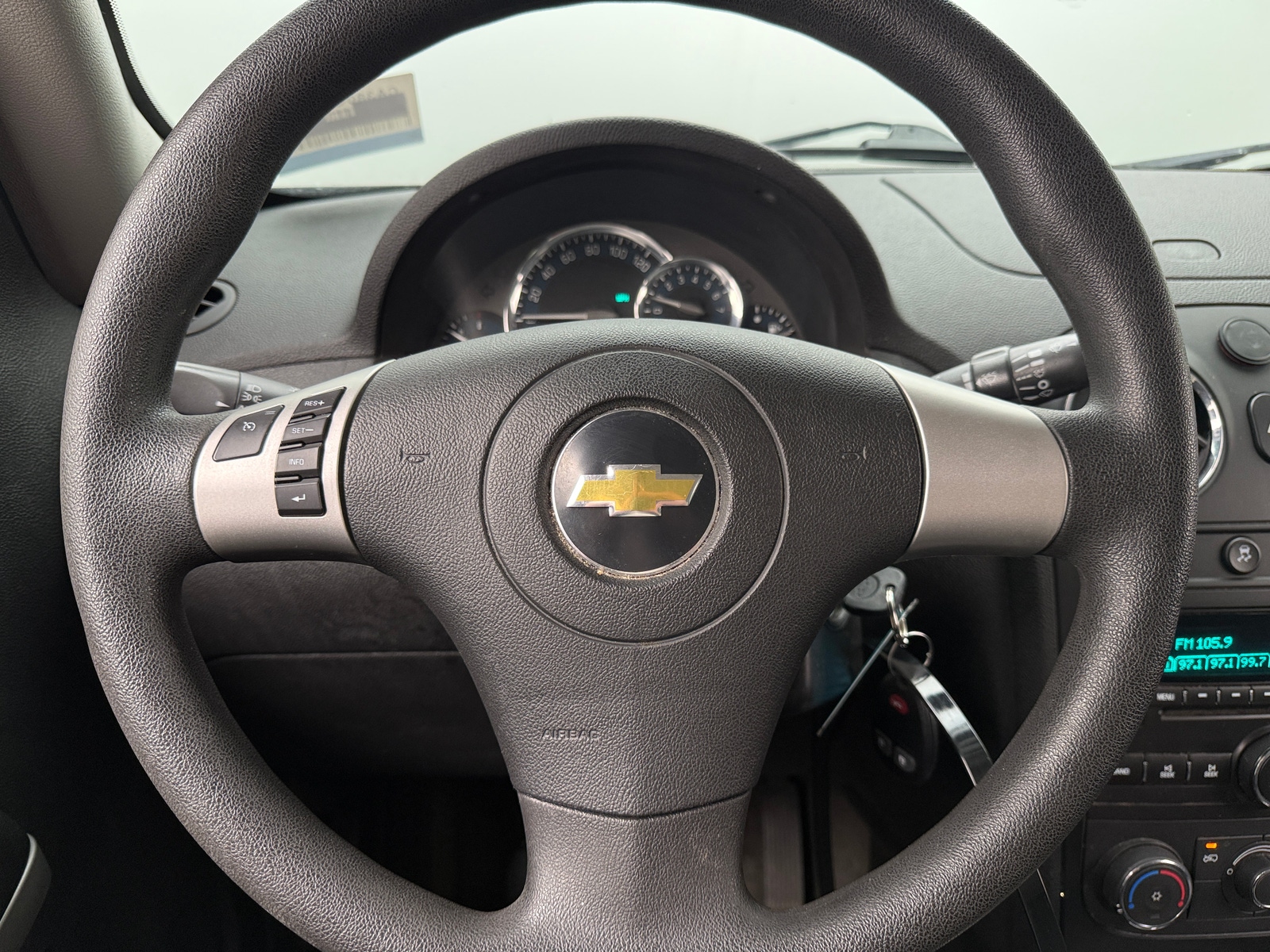 Thumbnail: 2011 Chevrolet HHR - 5