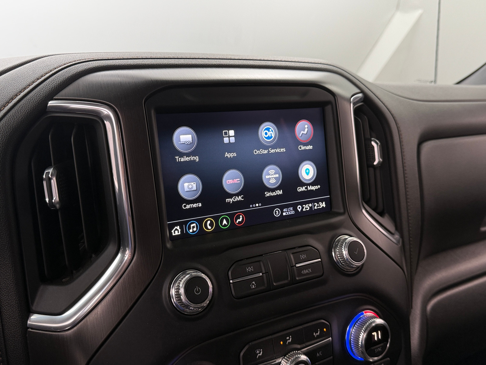 Thumbnail: 2020 GMC Sierra 1500 - 3