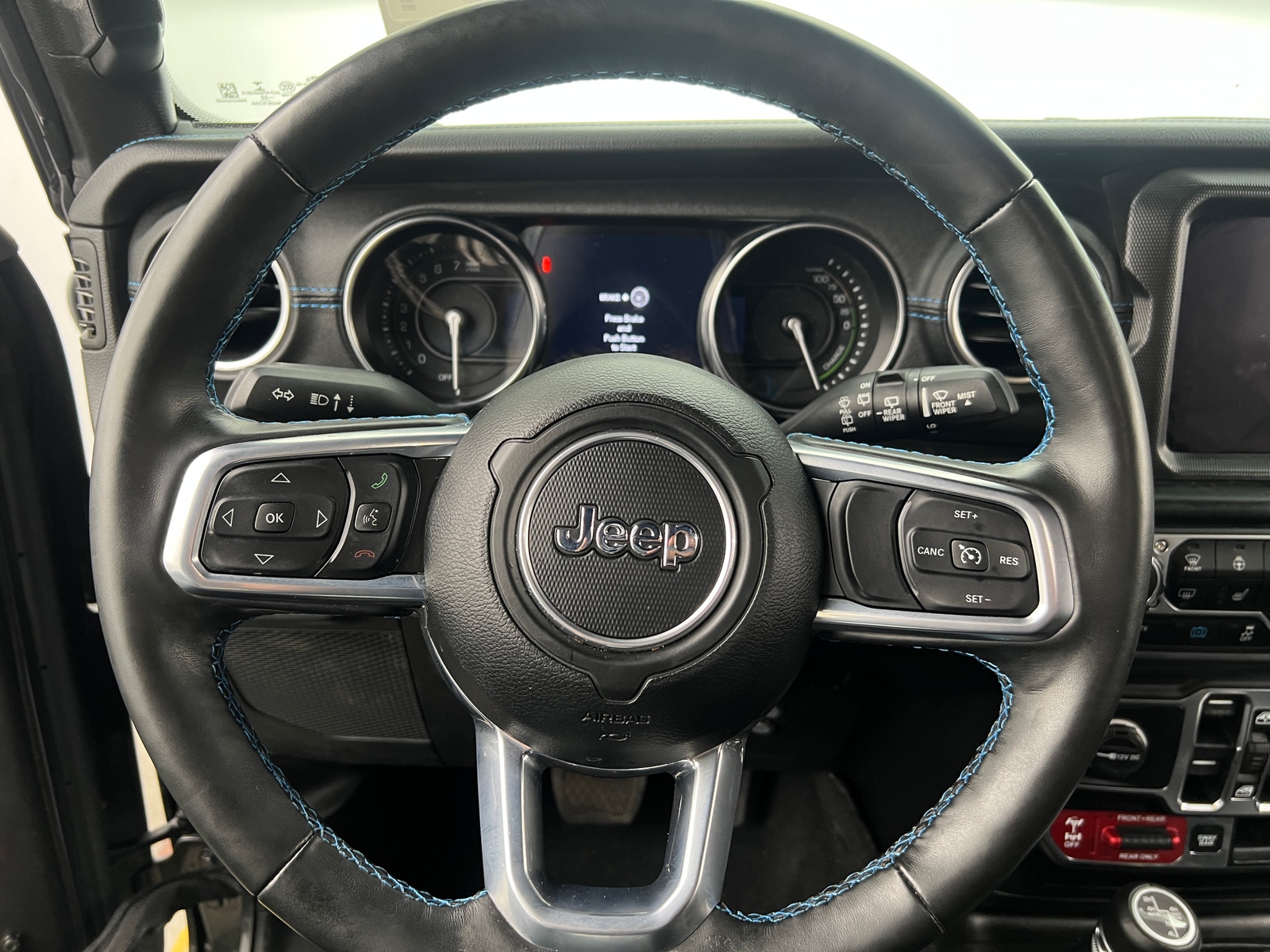 Thumbnail: 2022 Jeep Wrangler - 4