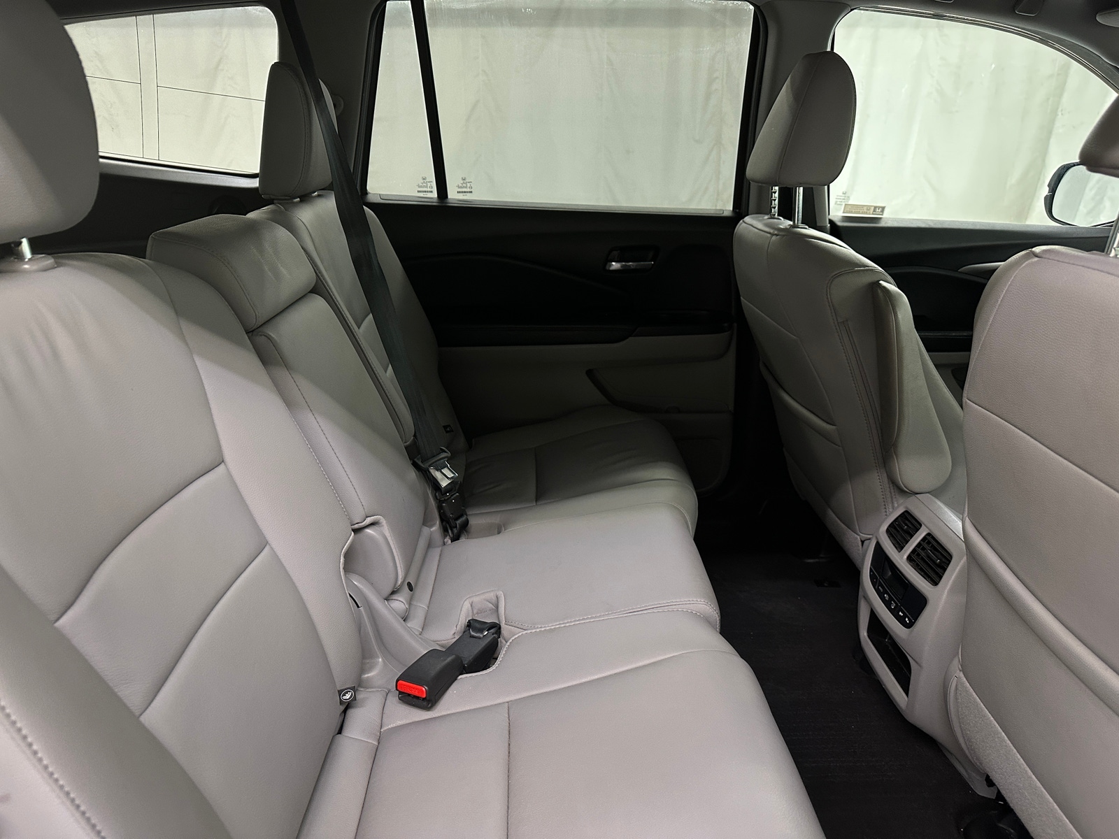 Thumbnail: 2018 Honda Pilot - 5