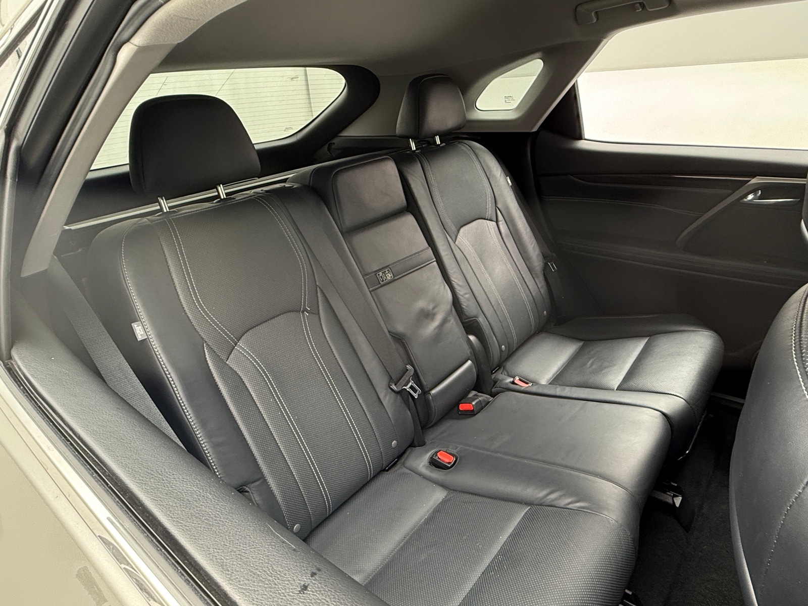 Thumbnail: 2017 Lexus RX - 6