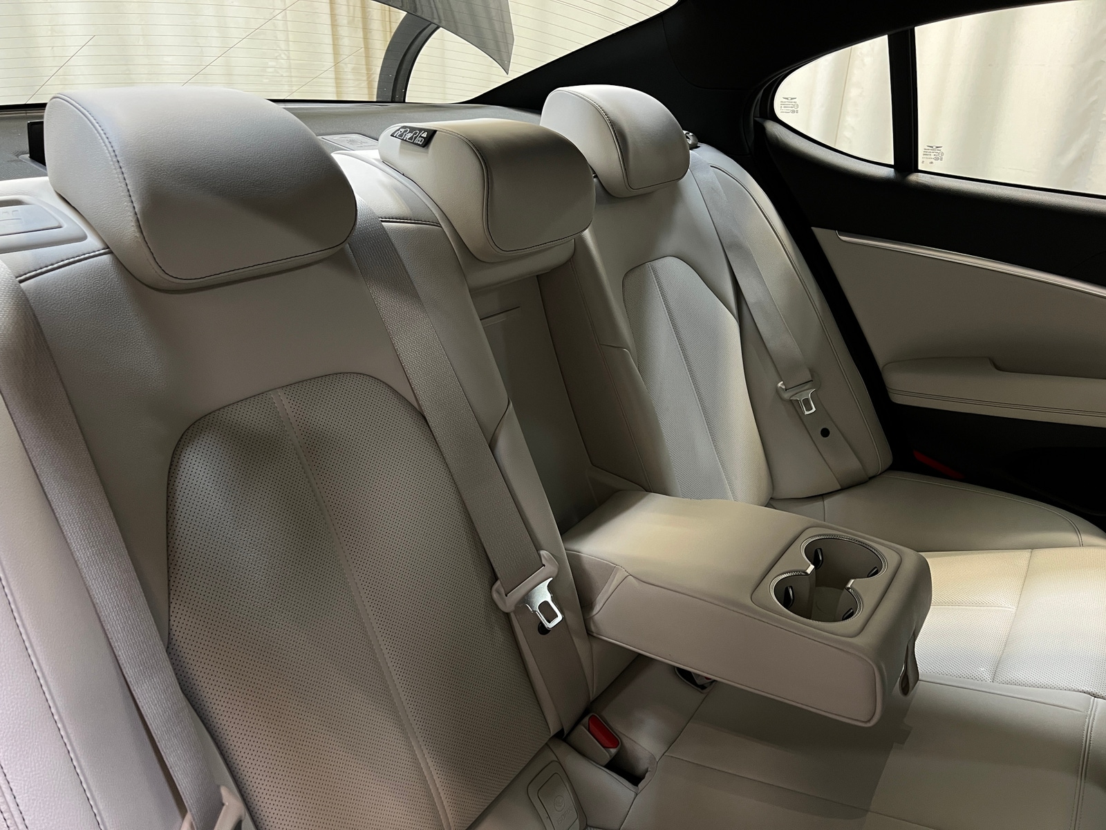 Thumbnail: 2025 Genesis G70 - 5