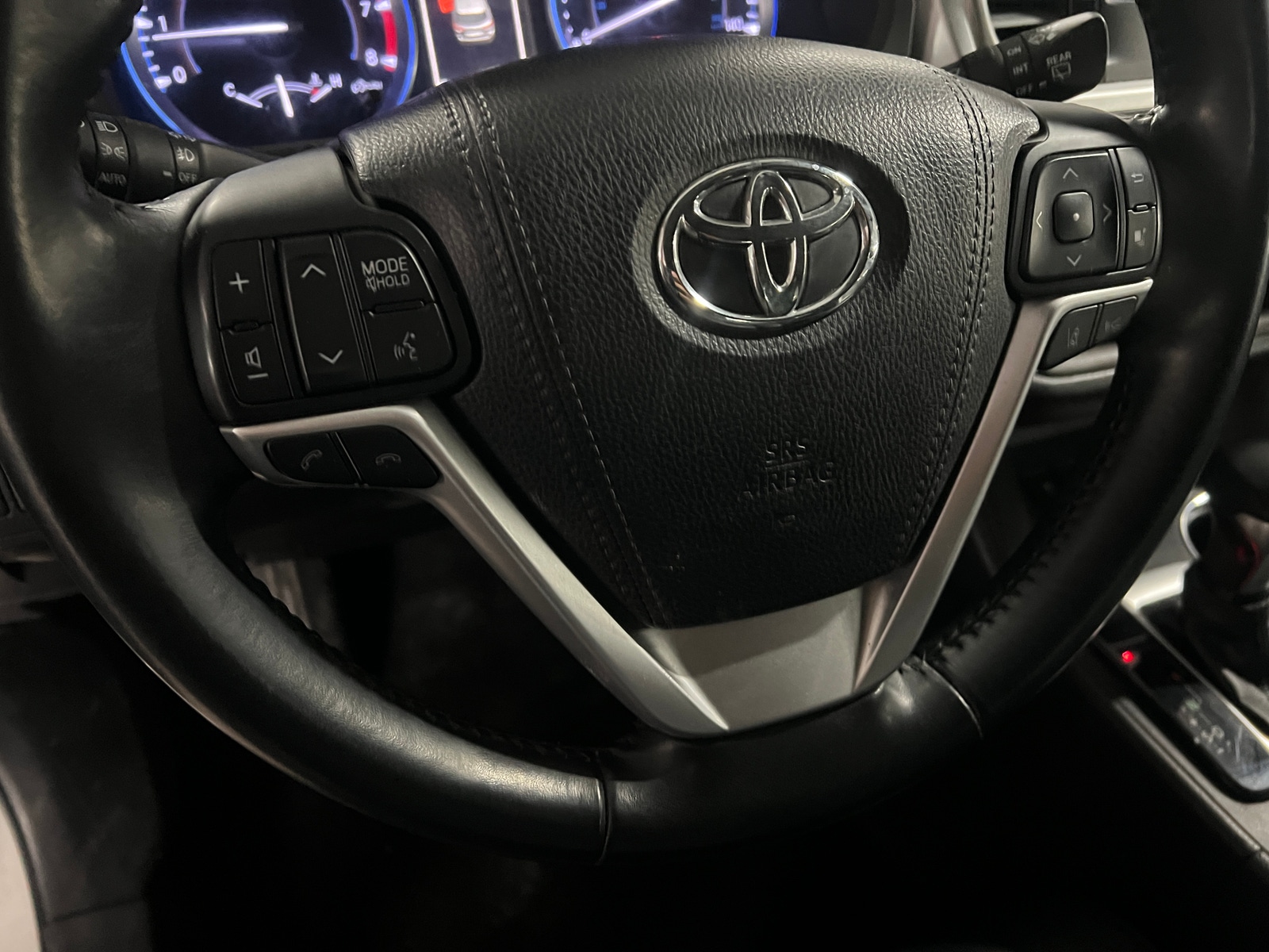 Thumbnail: 2018 Toyota Highlander - 4