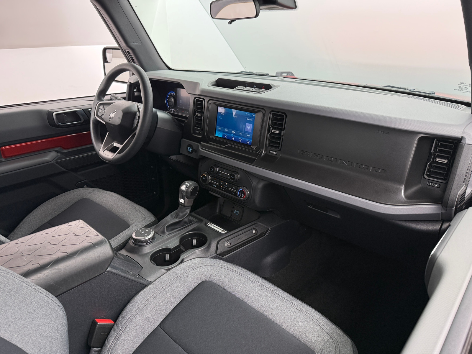 Thumbnail: 2023 Ford Bronco - 3