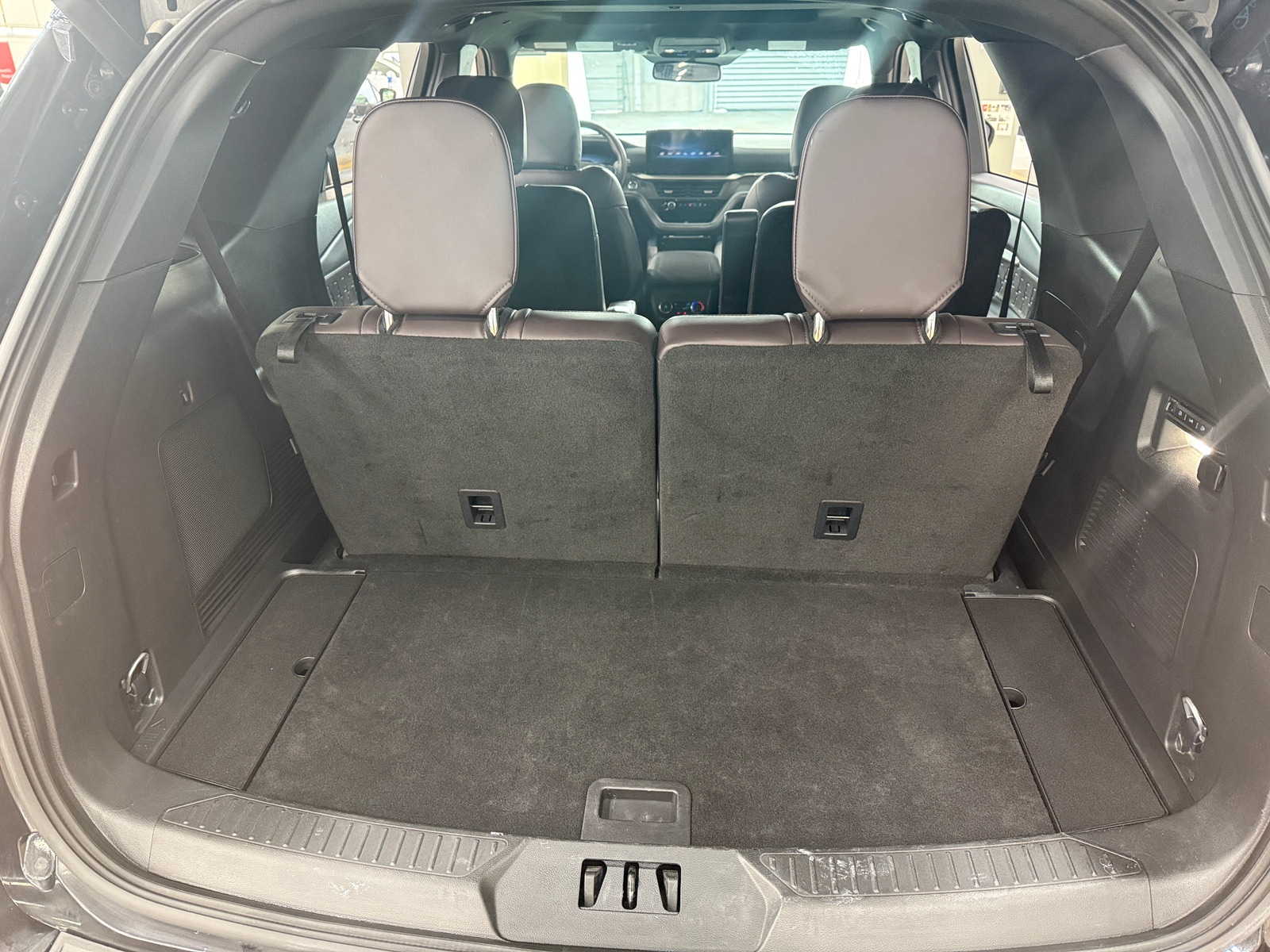 Thumbnail: 2025 Ford Explorer - 6