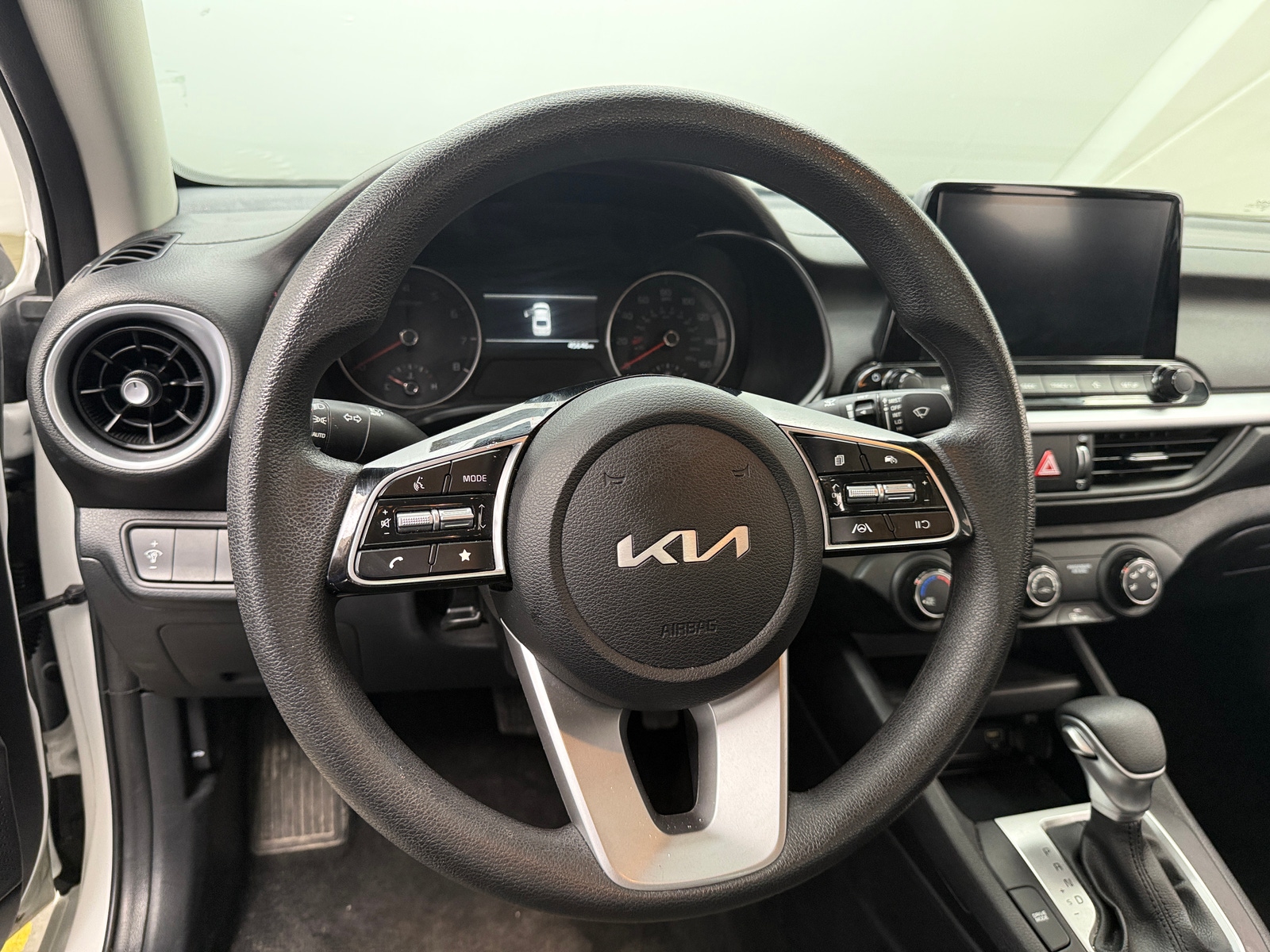 Thumbnail: 2024 Kia Forte - 5