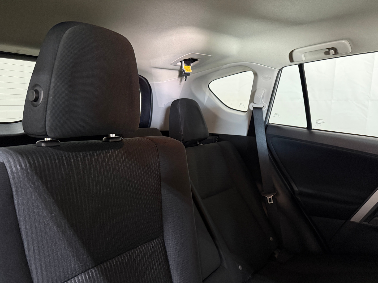 Thumbnail: 2017 Toyota RAV4 - 6