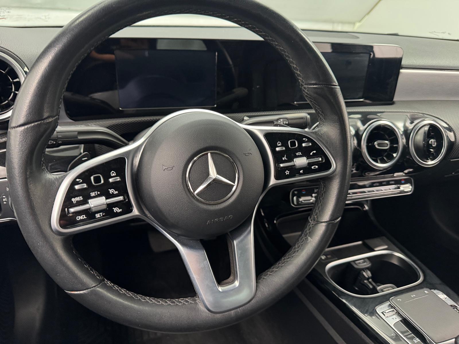 Thumbnail: 2019 Mercedes-Benz A-Class - 4