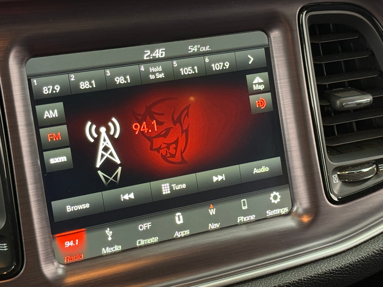 Thumbnail: 2018 Dodge Challenger - 3