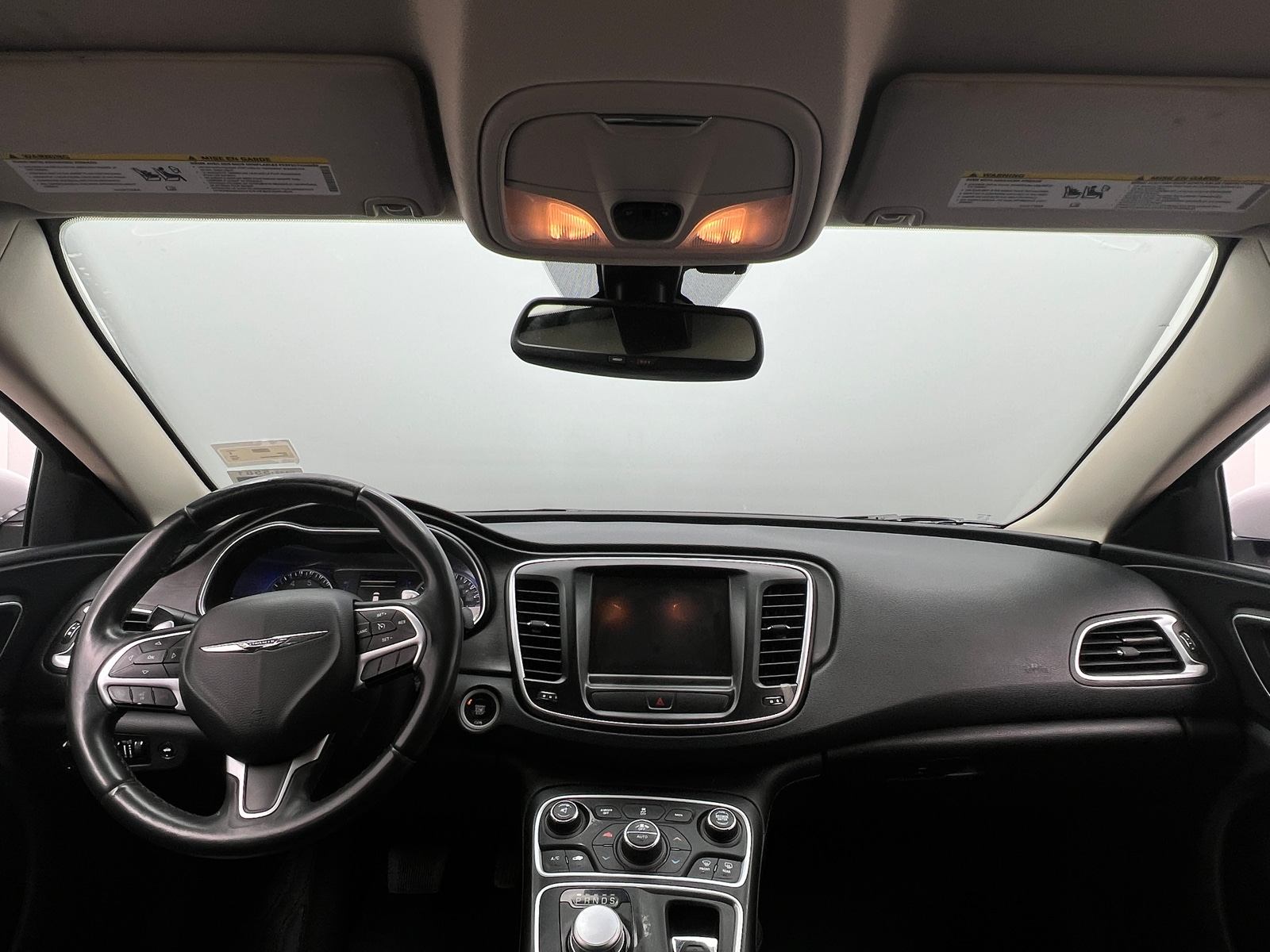 Thumbnail: 2016 Chrysler 200 - 2