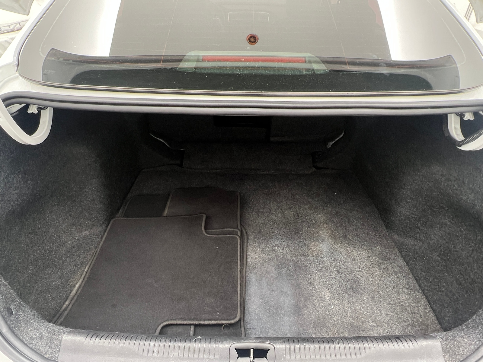 Thumbnail: 2016 Chrysler 200 - 6