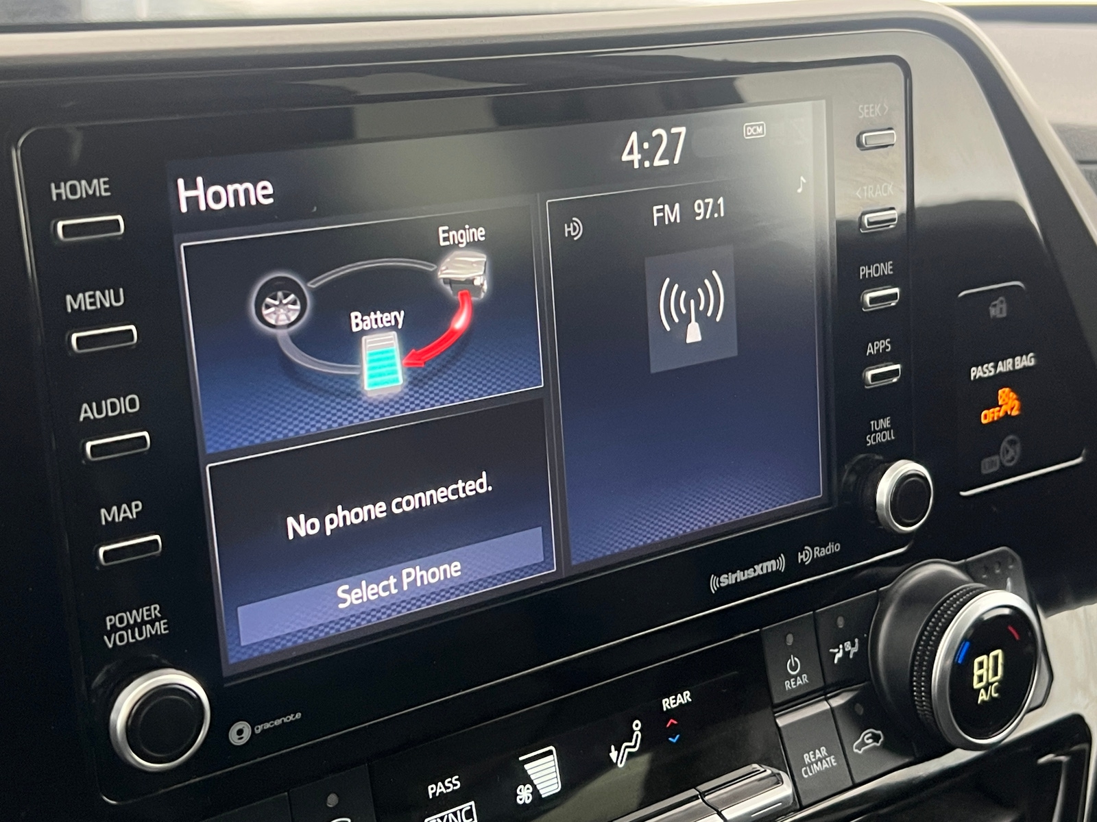 Thumbnail: 2021 Toyota Highlander - 3