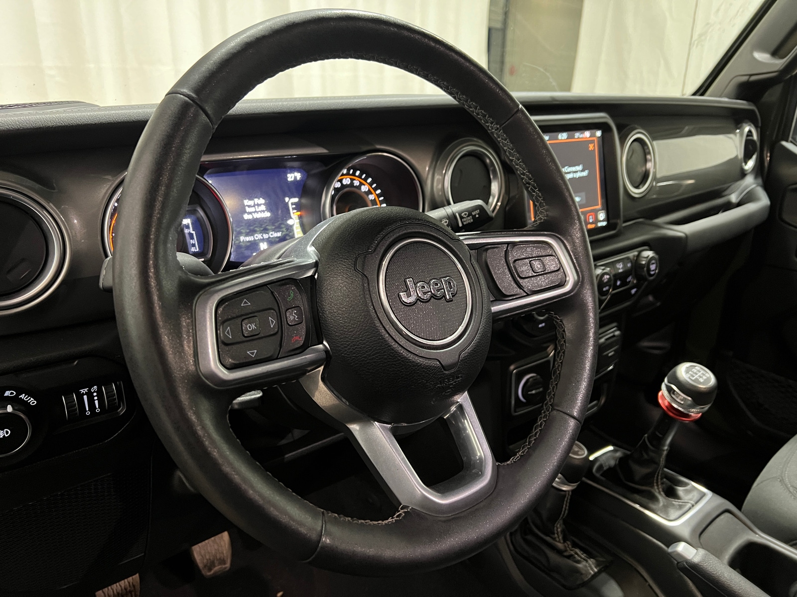 Thumbnail: 2021 Jeep Wrangler - 5