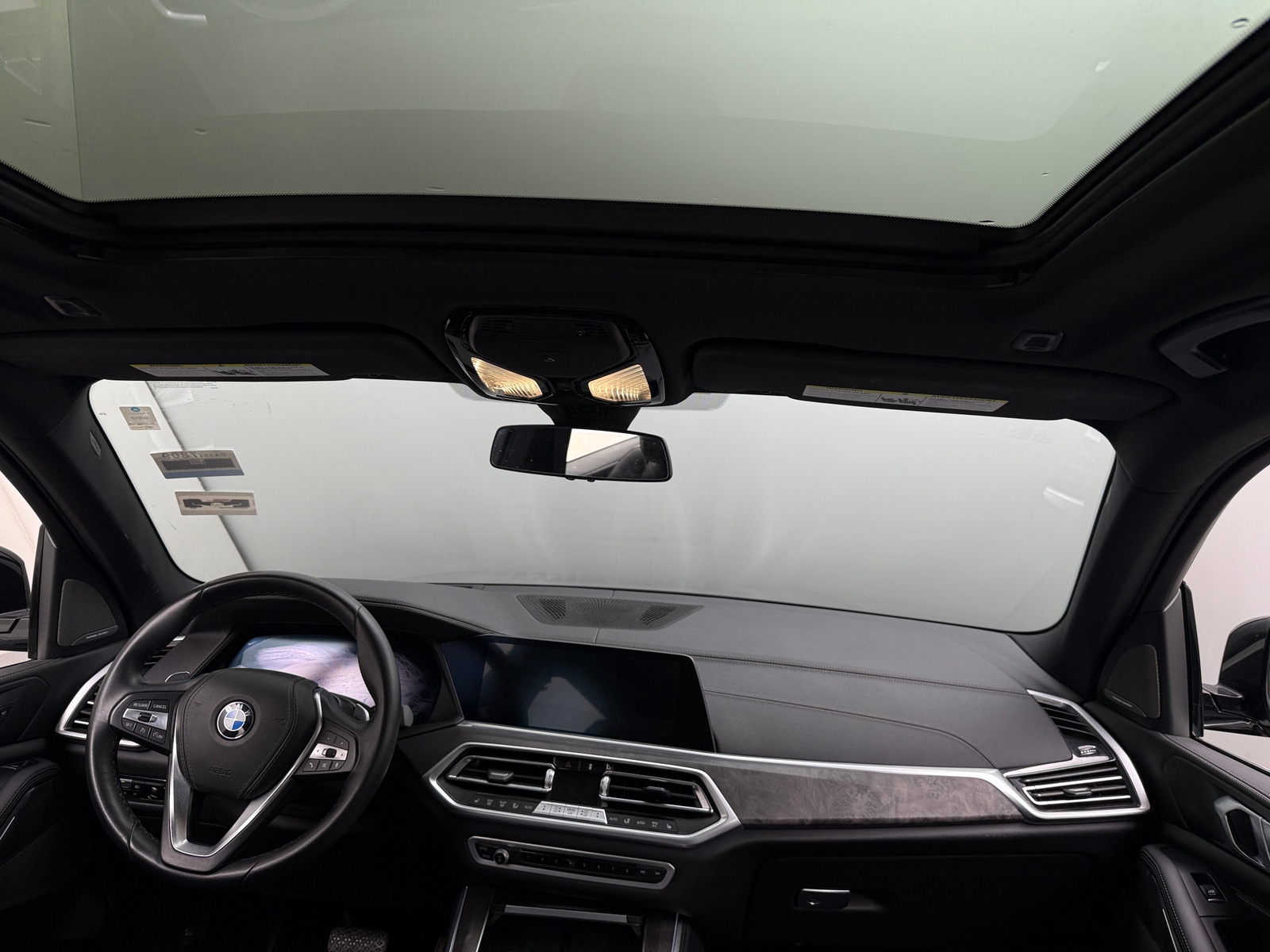 Thumbnail: 2023 BMW X5 - 2