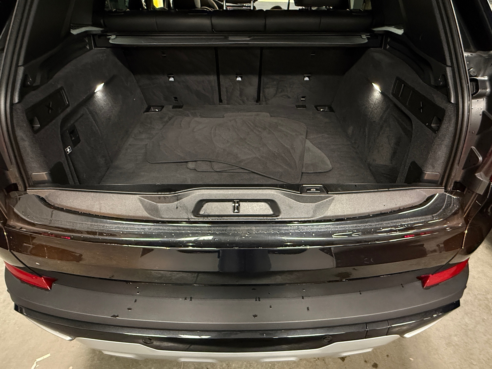 Thumbnail: 2023 BMW X5 - 6