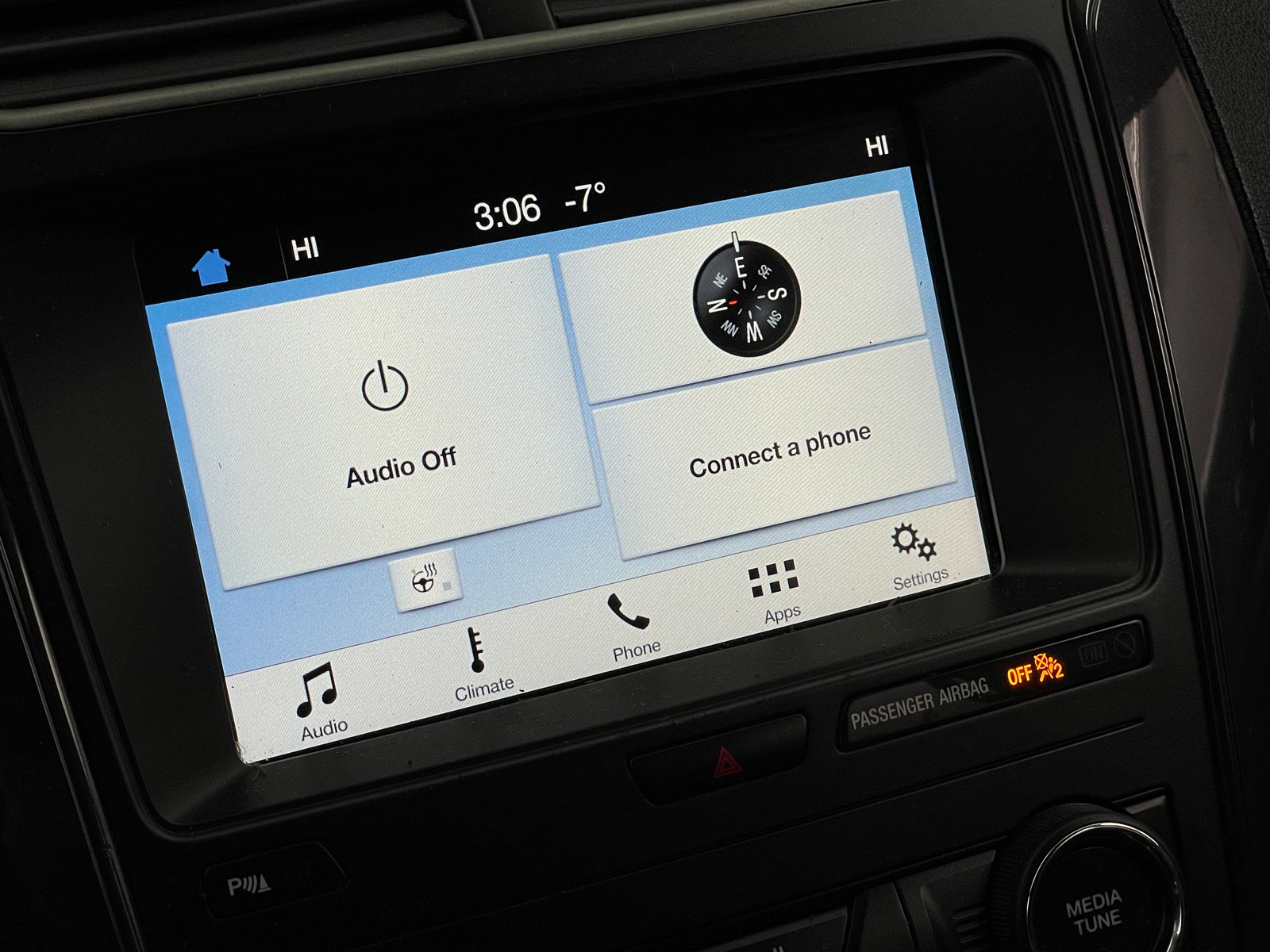 Thumbnail: 2018 Ford Explorer - 3