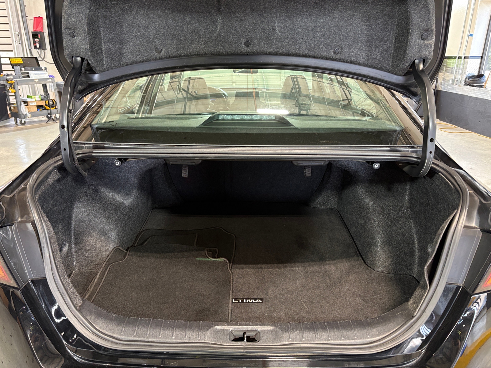 Thumbnail: 2024 Nissan Altima - 7