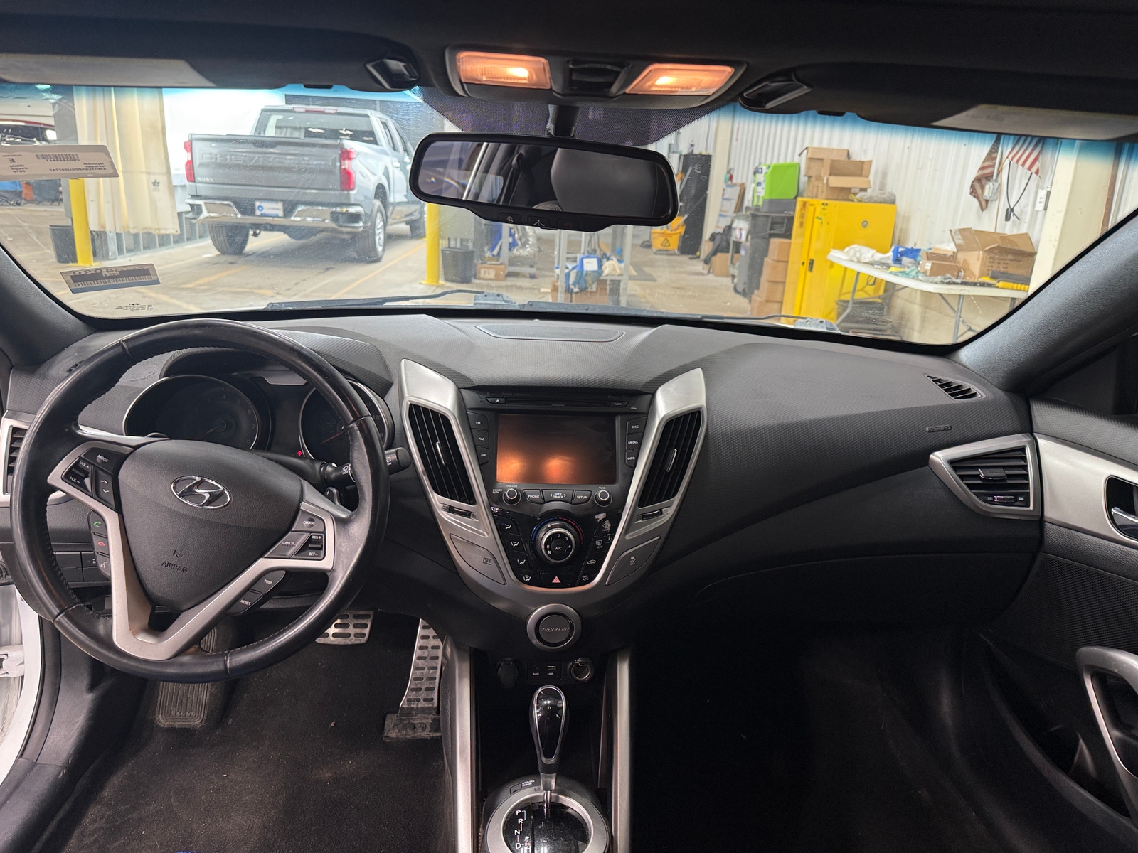 Thumbnail: 2016 Hyundai Veloster - 3