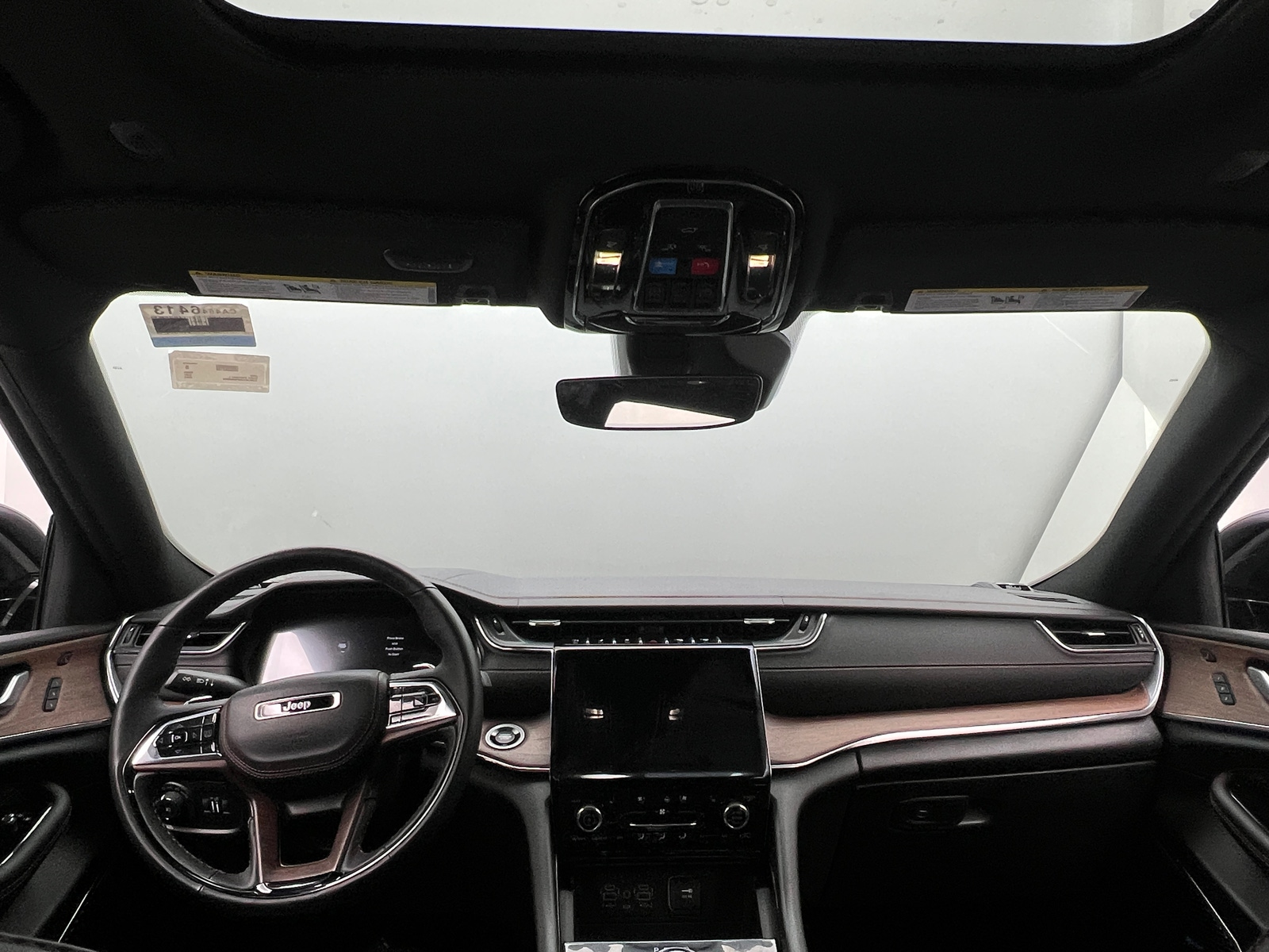 Thumbnail: 2023 Jeep Grand Cherokee L - 2