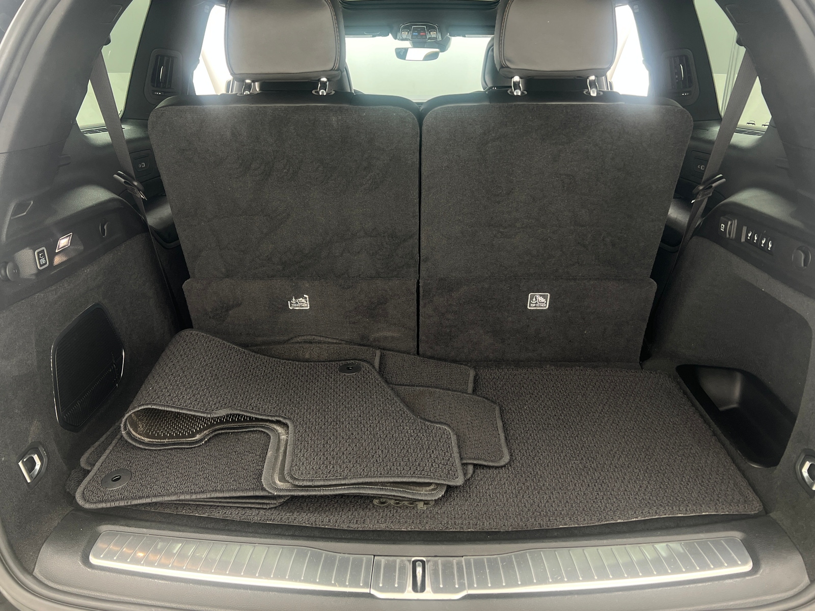 Thumbnail: 2023 Jeep Grand Cherokee L - 6