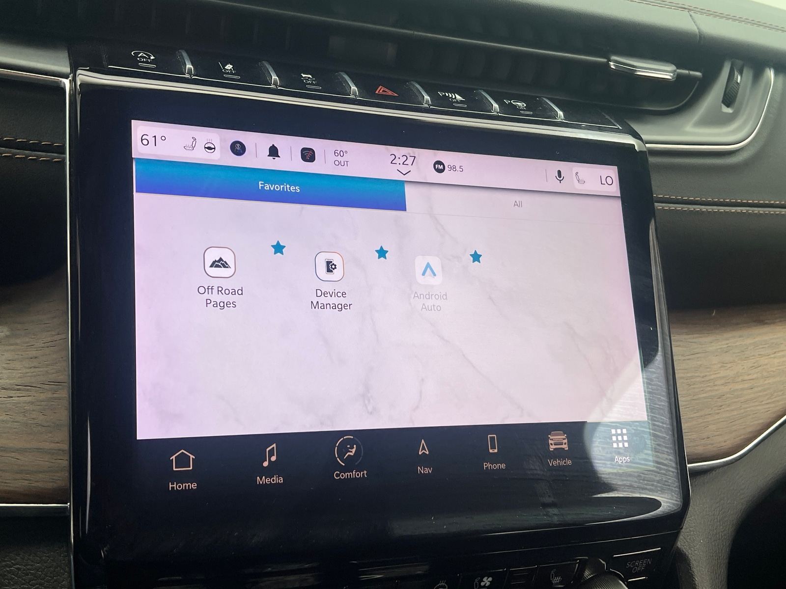 Thumbnail: 2023 Jeep Grand Cherokee L - 3