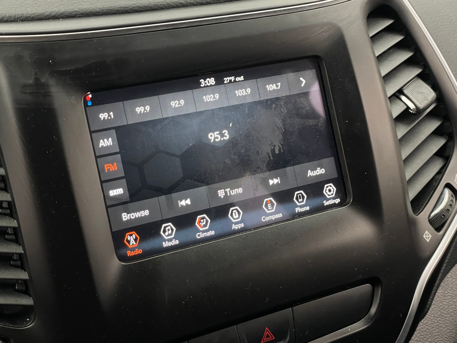 Thumbnail: 2020 Jeep Cherokee - 4