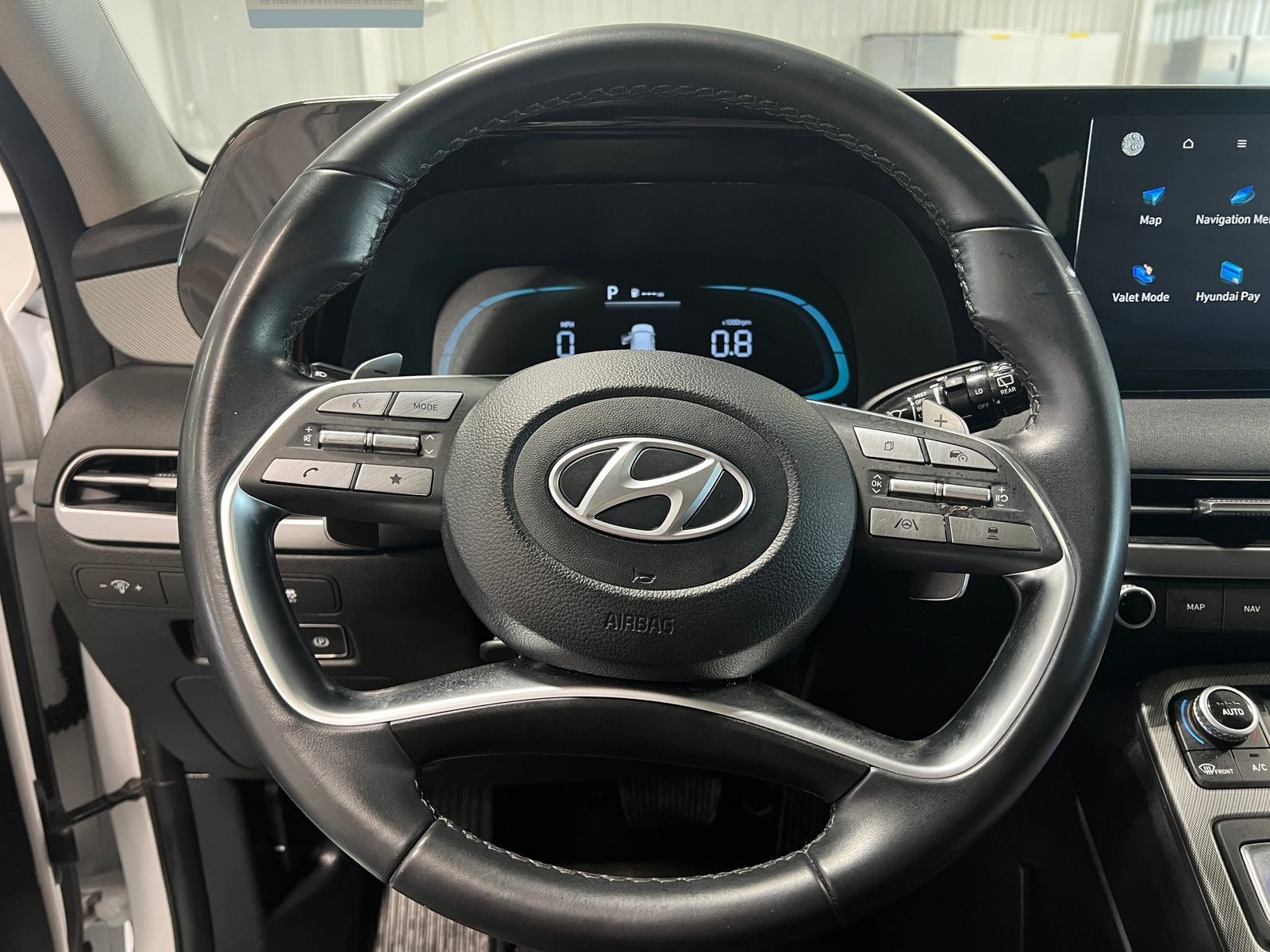 Thumbnail: 2023 Hyundai Palisade - 4