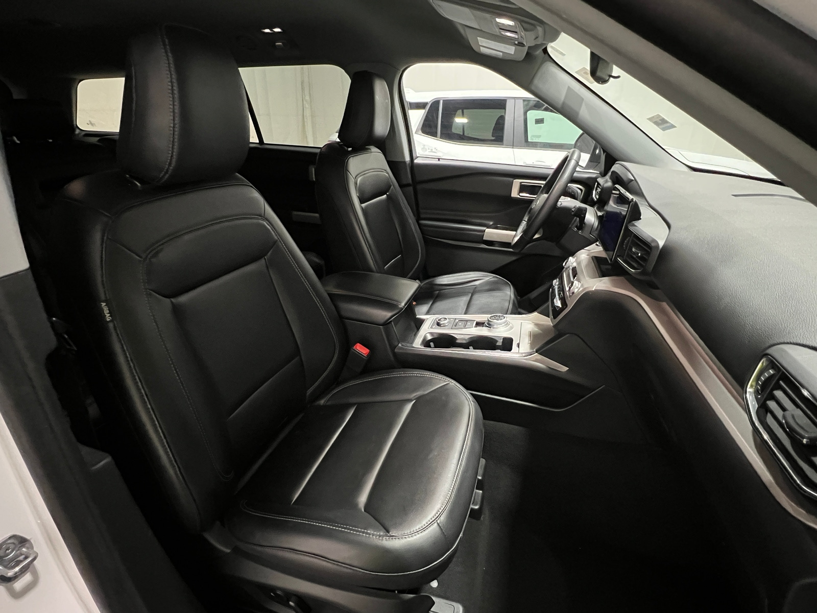 Thumbnail: 2023 Ford Explorer - 2