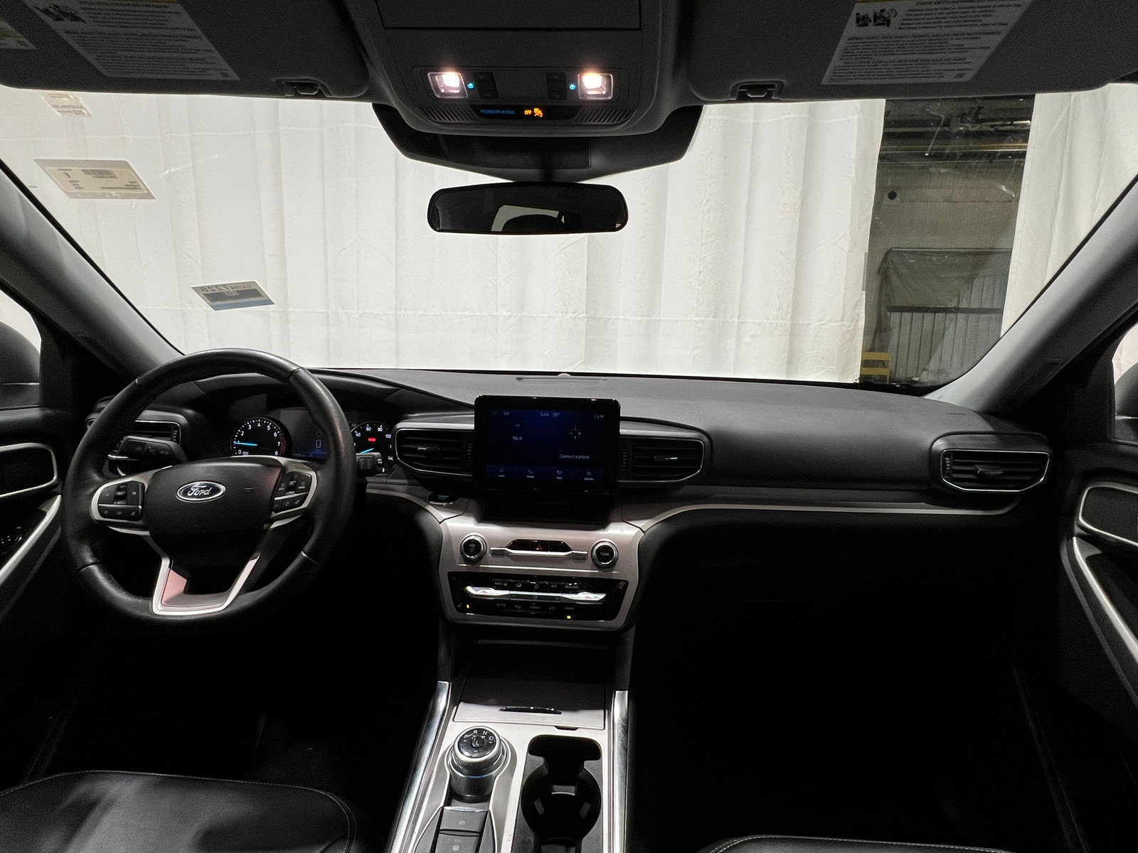 Thumbnail: 2023 Ford Explorer - 3