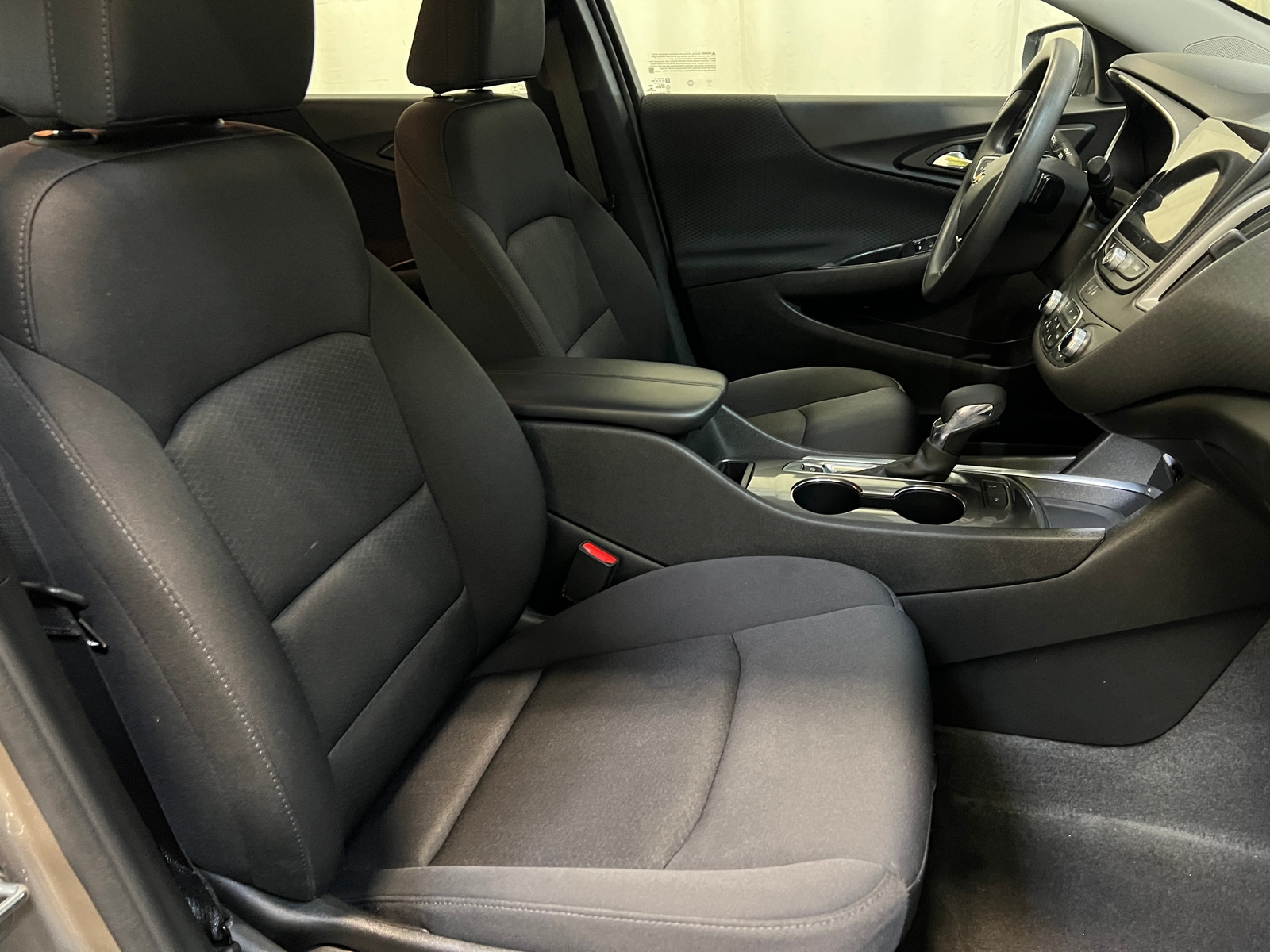 Thumbnail: 2024 Chevrolet Malibu - 2