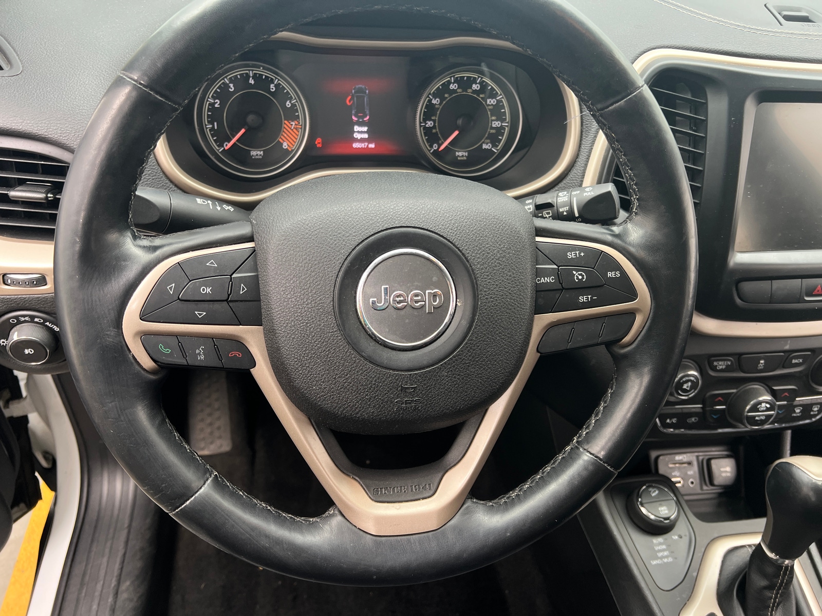 Thumbnail: 2014 Jeep Cherokee - 4