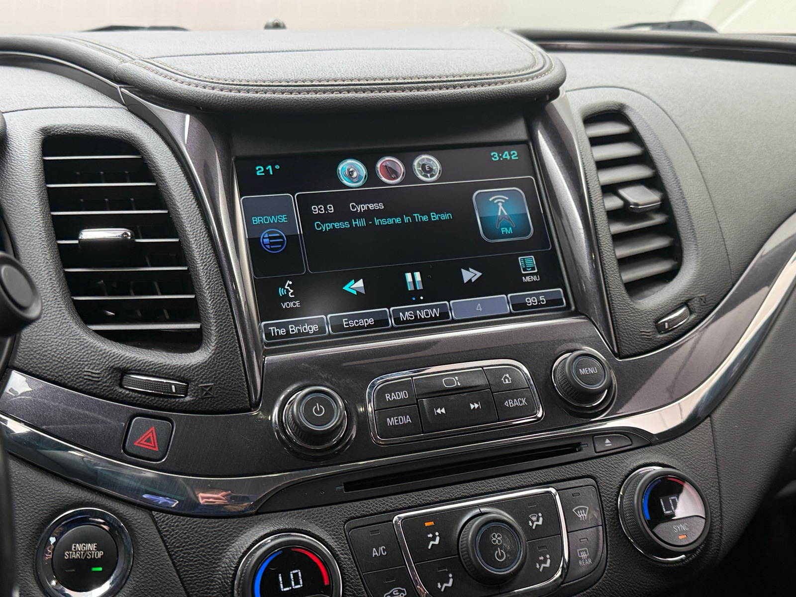 Thumbnail: 2015 Chevrolet Impala - 4