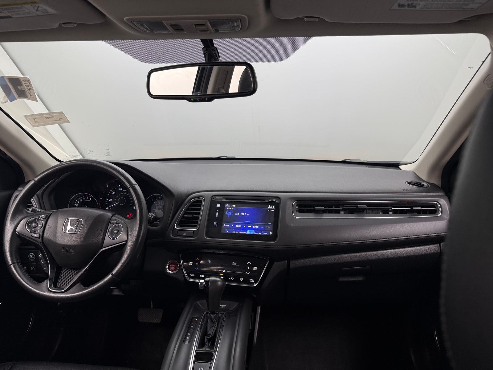 Thumbnail: 2018 Honda HR-V - 2