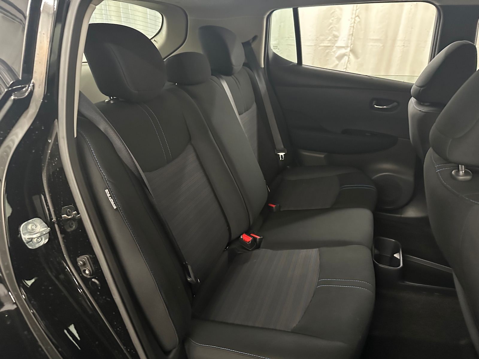 Thumbnail: 2025 Nissan Leaf - 6